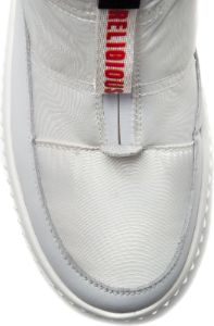 Maplecream White sold by Quarks / Urban Trail