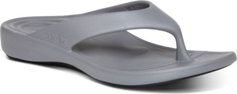 Maui Flip Grey sold by Quarks / Urban Trail