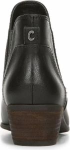 Pent Black sold by Quarks / Urban Trail