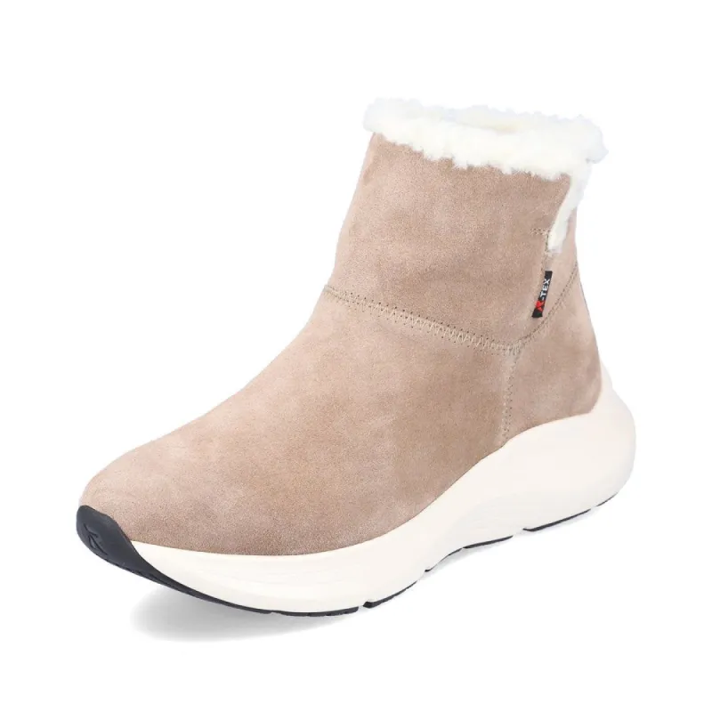 Tan Slip On Boot sold by Quarks / Urban Trail