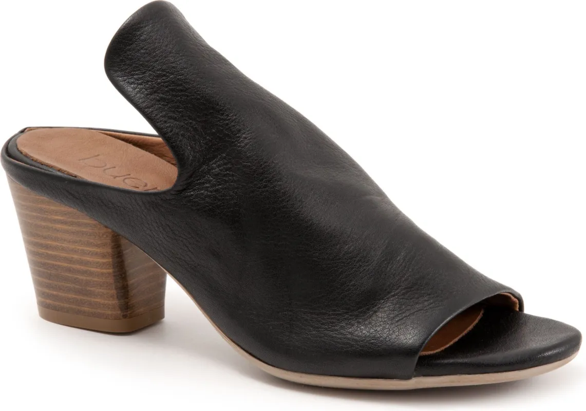 Cara Black sold by Quarks / Urban Trail