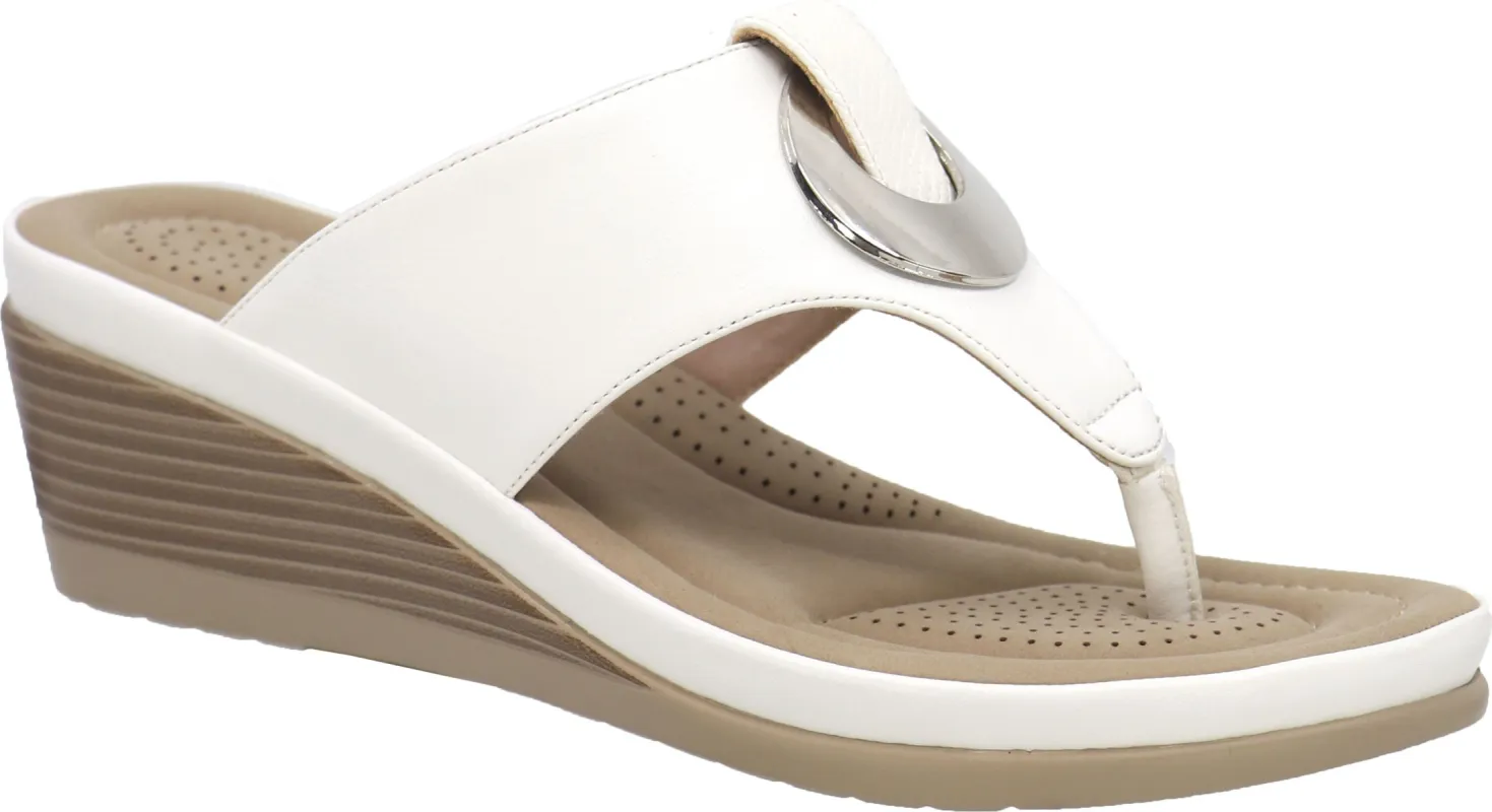 Janice01 White sold by Quarks / Urban Trail