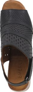 Maya01 Black sold by Quarks / Urban Trail