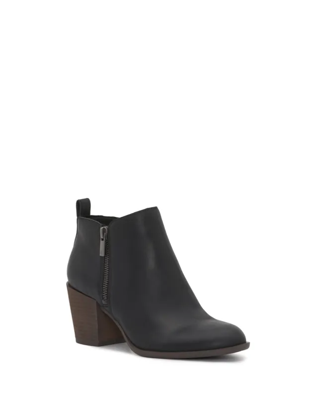 Baselmid Black sold by Quarks / Urban Trail