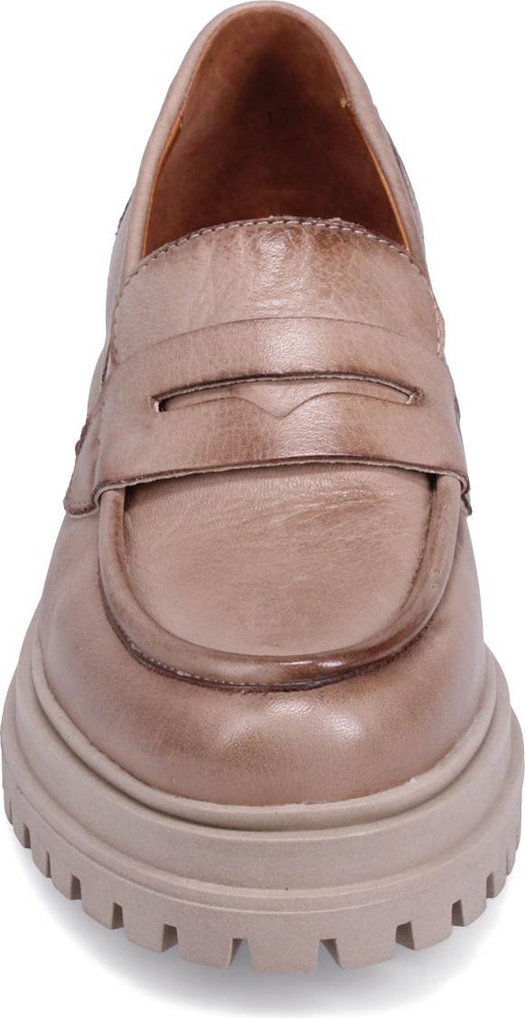 Legend Beige Antique sold by Quarks / Urban Trail product image thumbnail 4