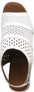 Maya01 White sold by Quarks / Urban Trail
