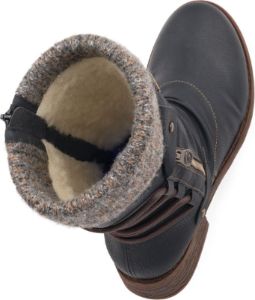 Black Side Zip Boot sold by Quarks / Urban Trail