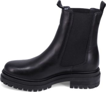 Lizette Black sold by Quarks / Urban Trail
