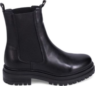 Lizette Black sold by Quarks / Urban Trail