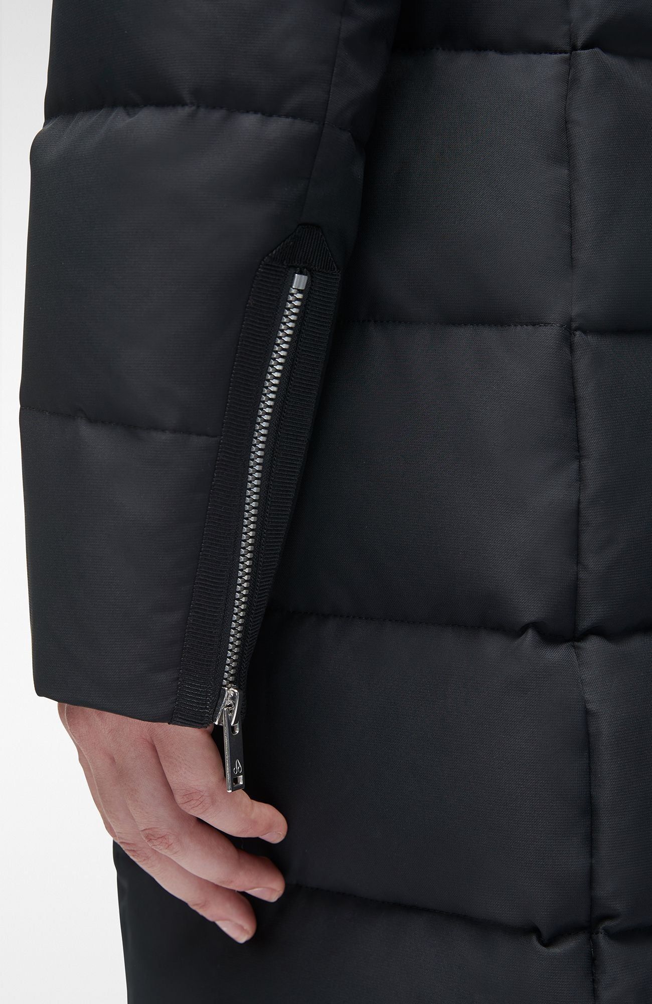 Cloud Berland Parka Black sold by Quarks / Urban Trail product image thumbnail 8