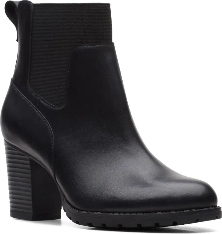 Verona Ease Black sold by Quarks / Urban Trail