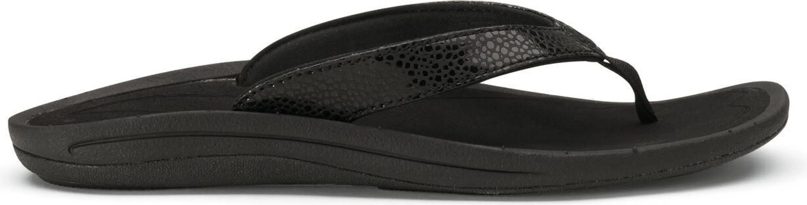 Women's Kulapa Kai Black sold by Quarks / Urban Trail