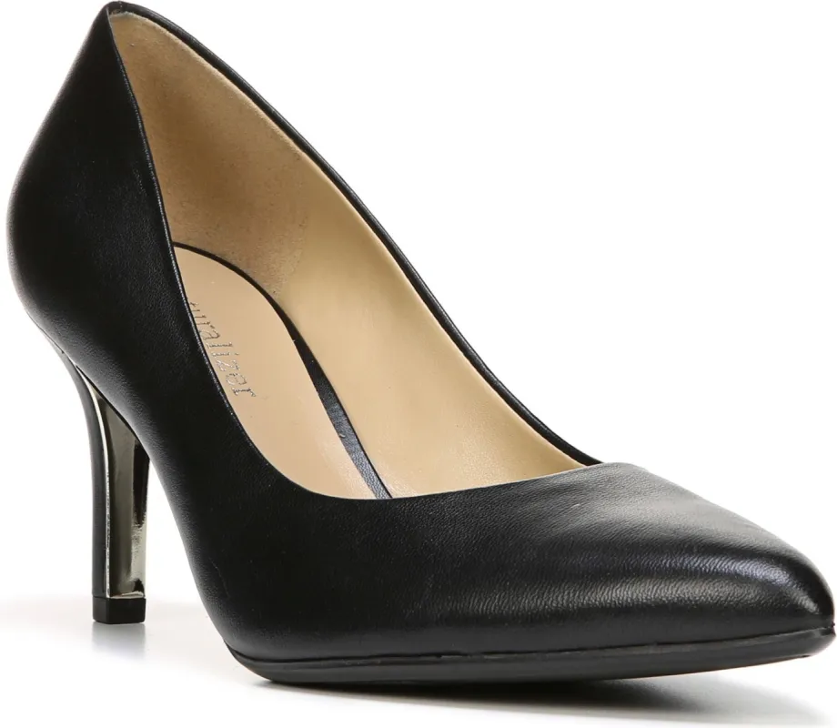 Natalie Black sold by Quarks / Urban Trail