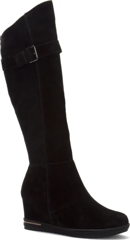 Magicbutter Black Suede sold by Quarks / Urban Trail