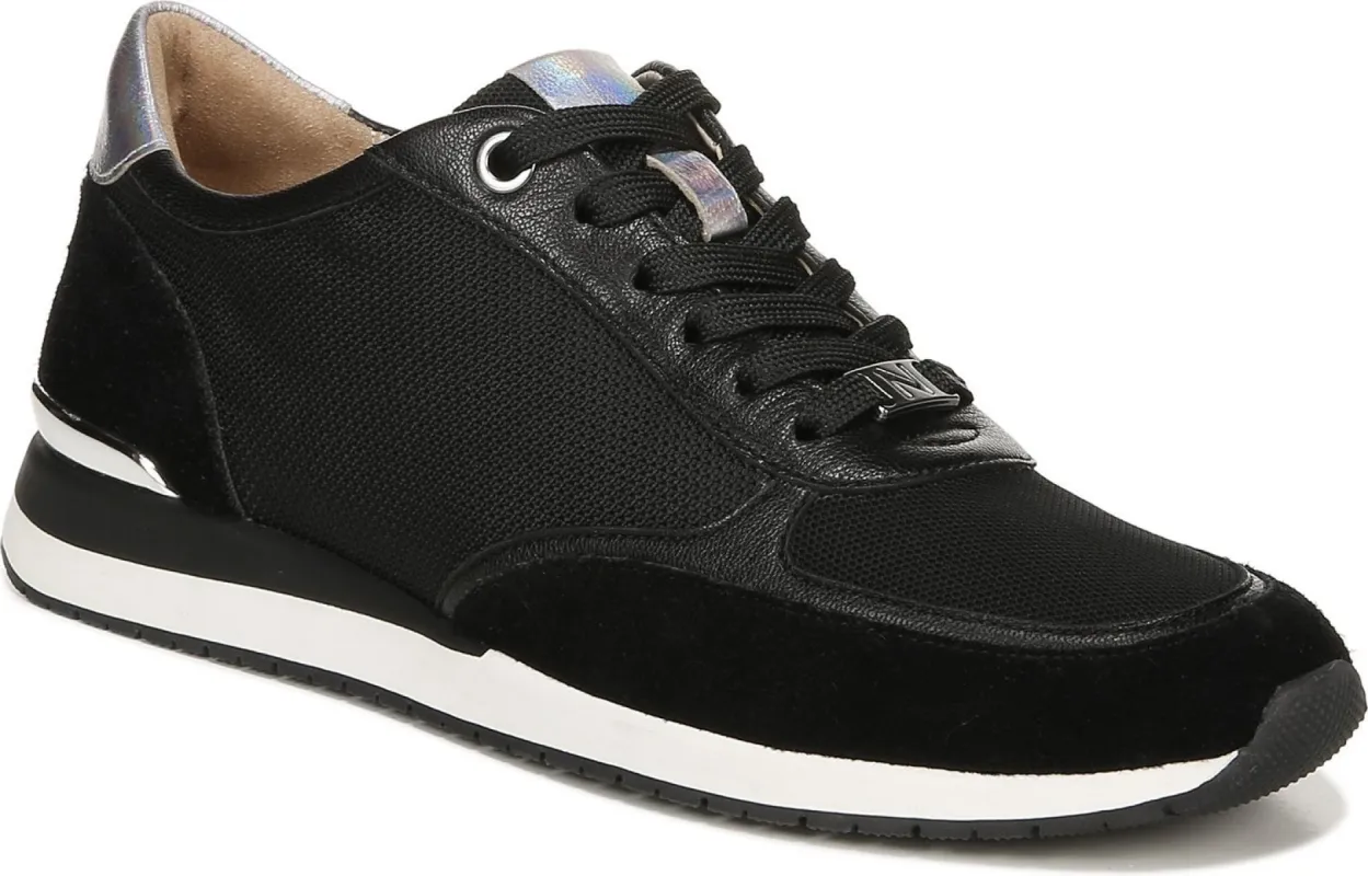 Lotus Black sold by Quarks / Urban Trail