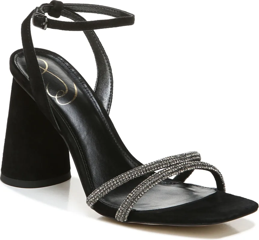 Kalina Black sold by Quarks / Urban Trail