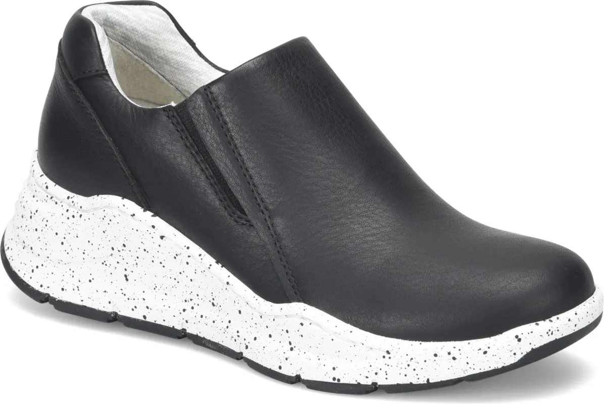 Luna Leather Black sold by Quarks / Urban Trail