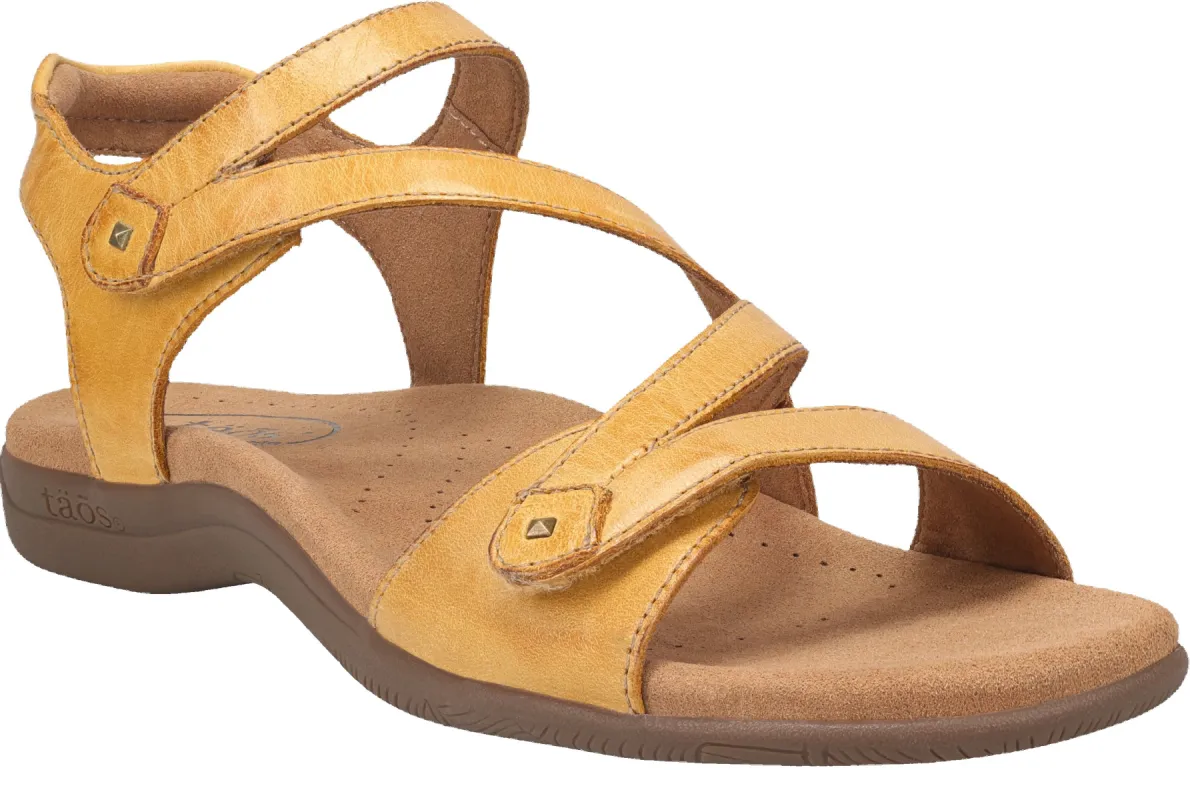 Big Time Yellow sold by Quarks / Urban Trail