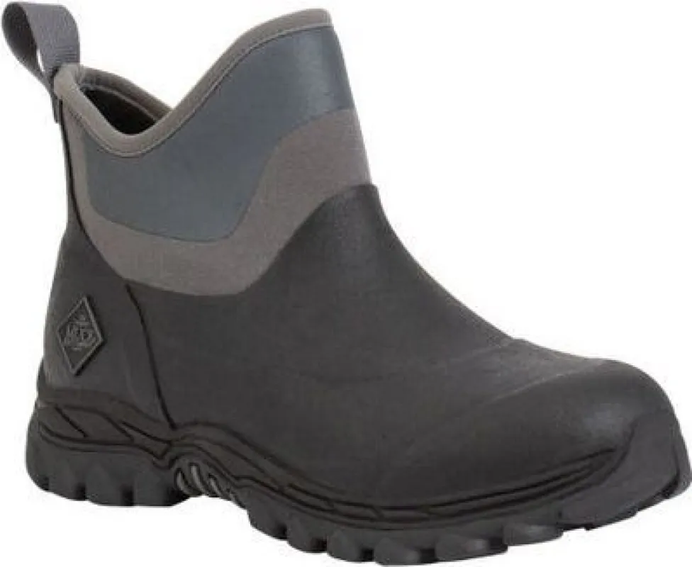 Arctic Sport II Ankle Black sold by Quarks / Urban Trail