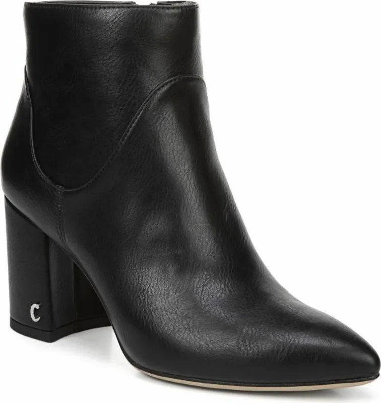 Hadden Rodeo Black sold by Quarks / Urban Trail