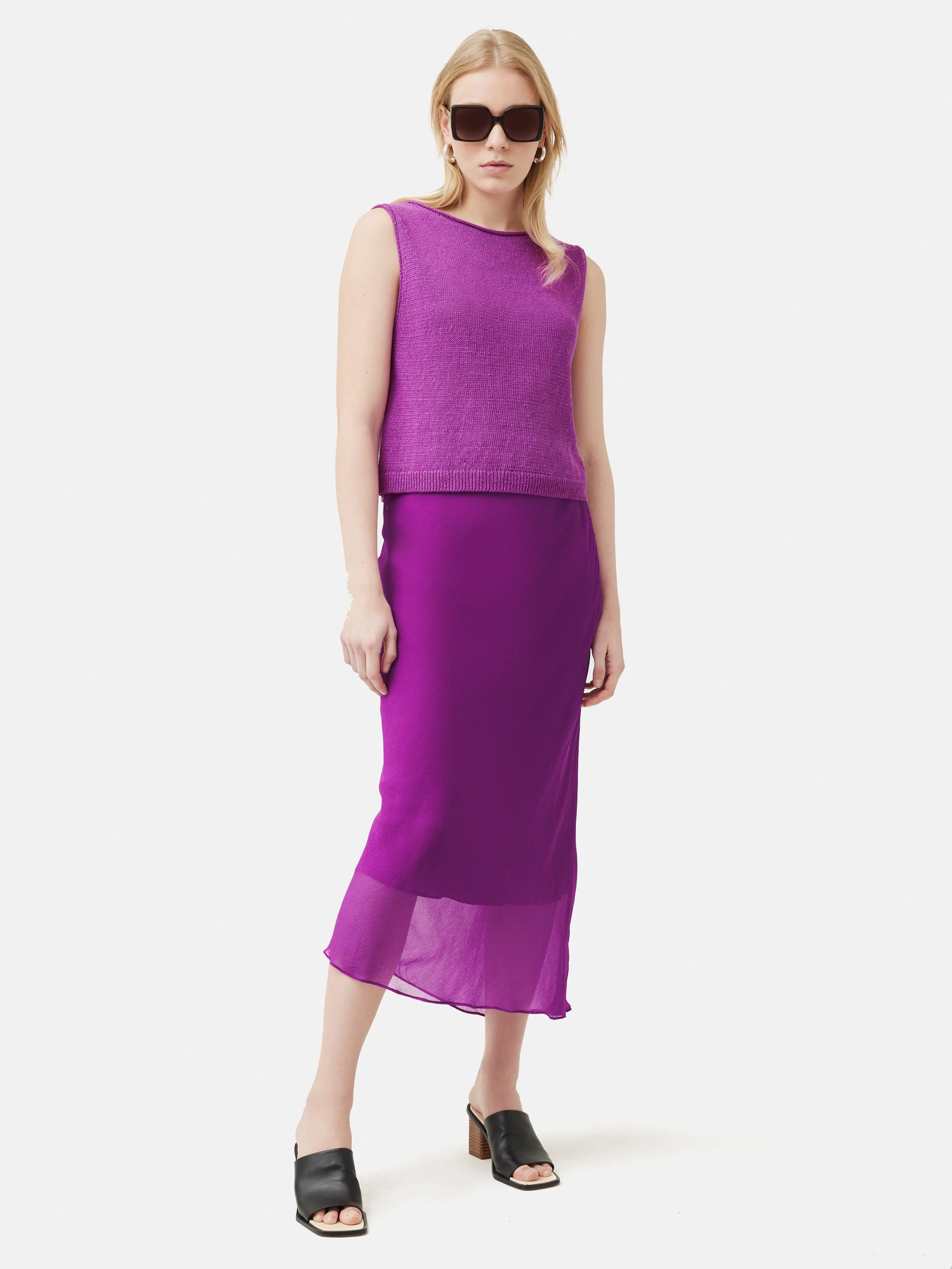 Linen Slub Cropped Tank Top | Pink sold by Jigsaw product image thumbnail 3