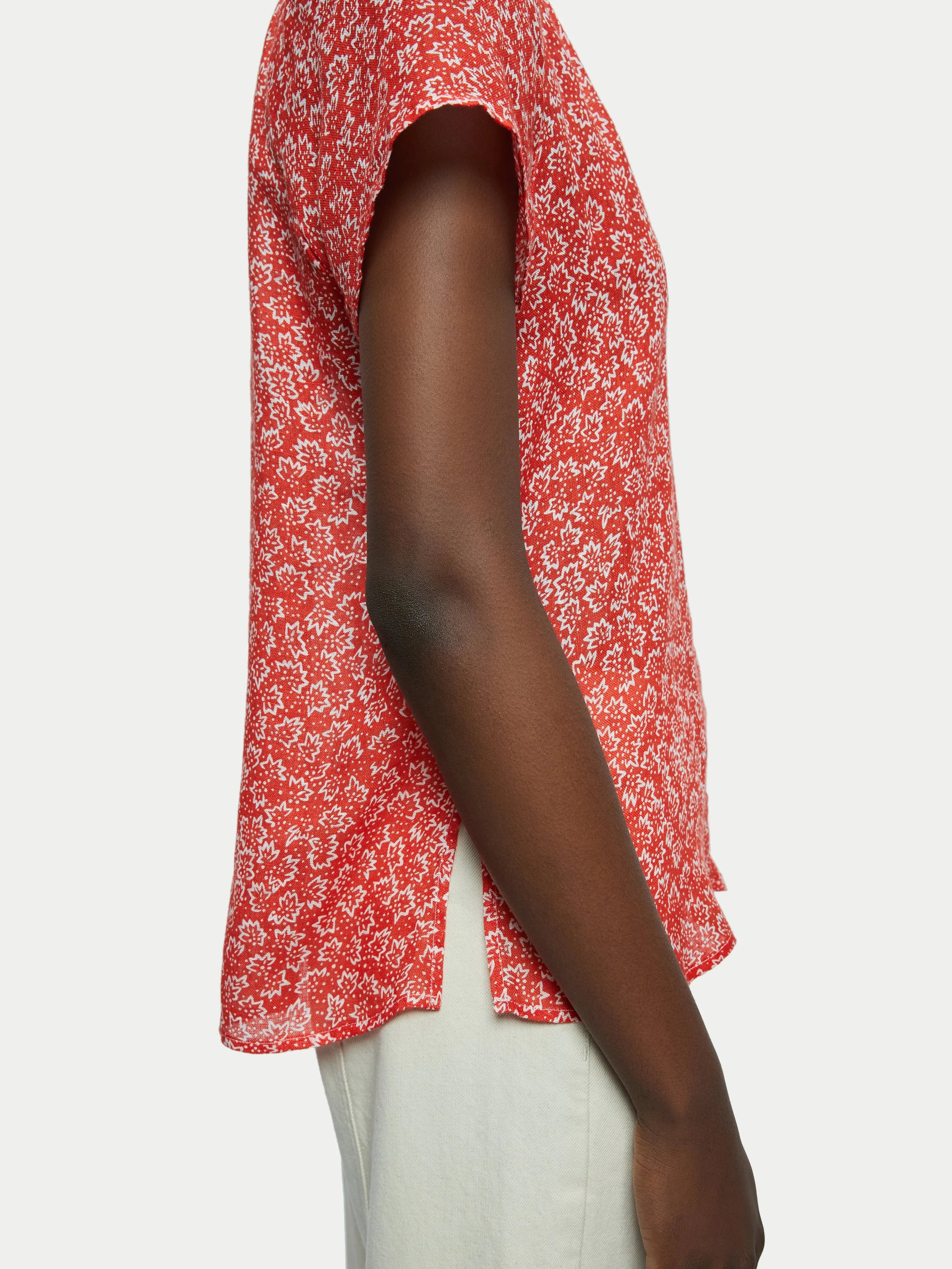 Star Leaf Printed Linen Gauze Top | Red sold by Jigsaw product image thumbnail 3