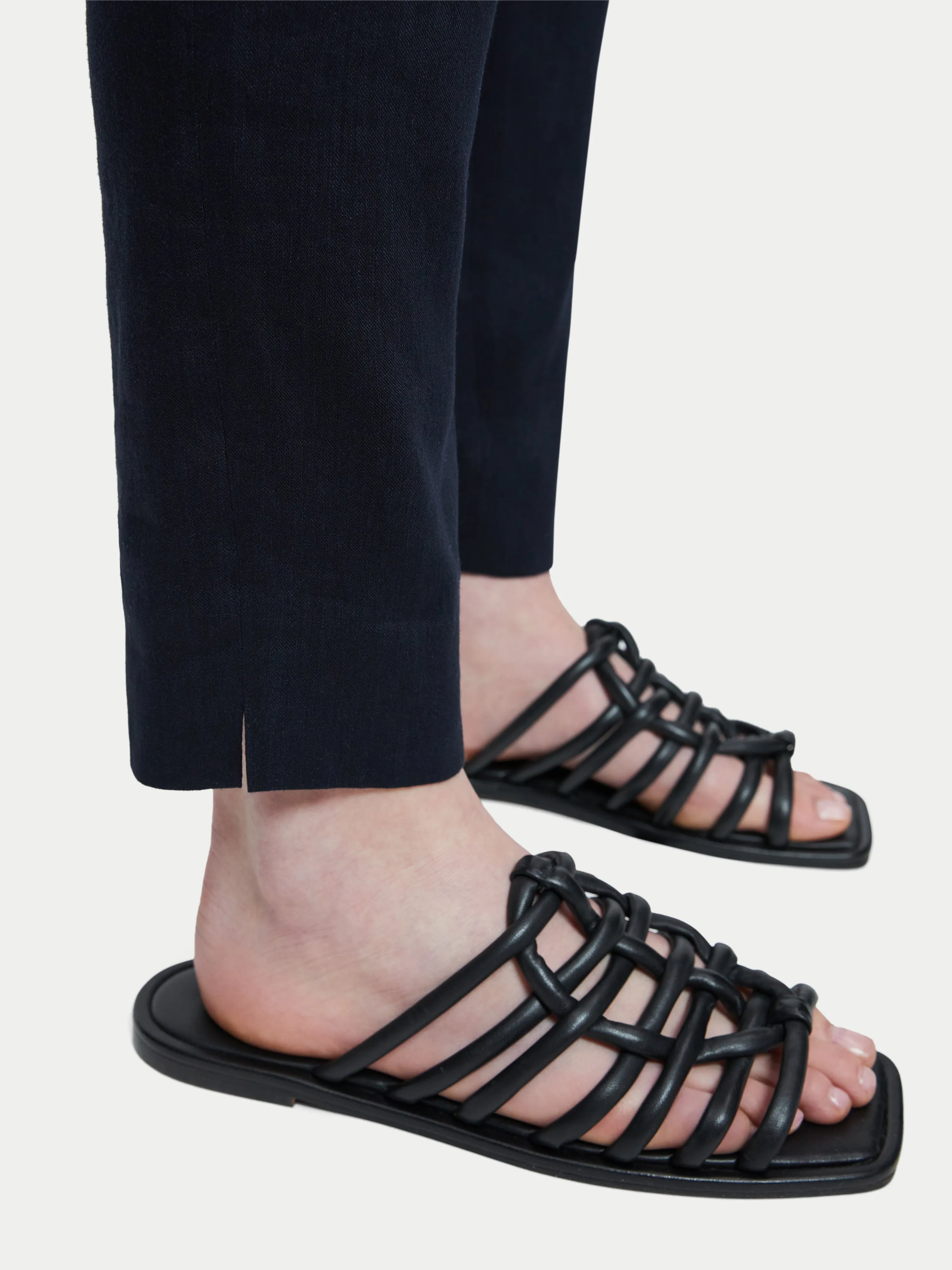 Portofino Linen Trouser | Navy sold by Jigsaw product image thumbnail 4