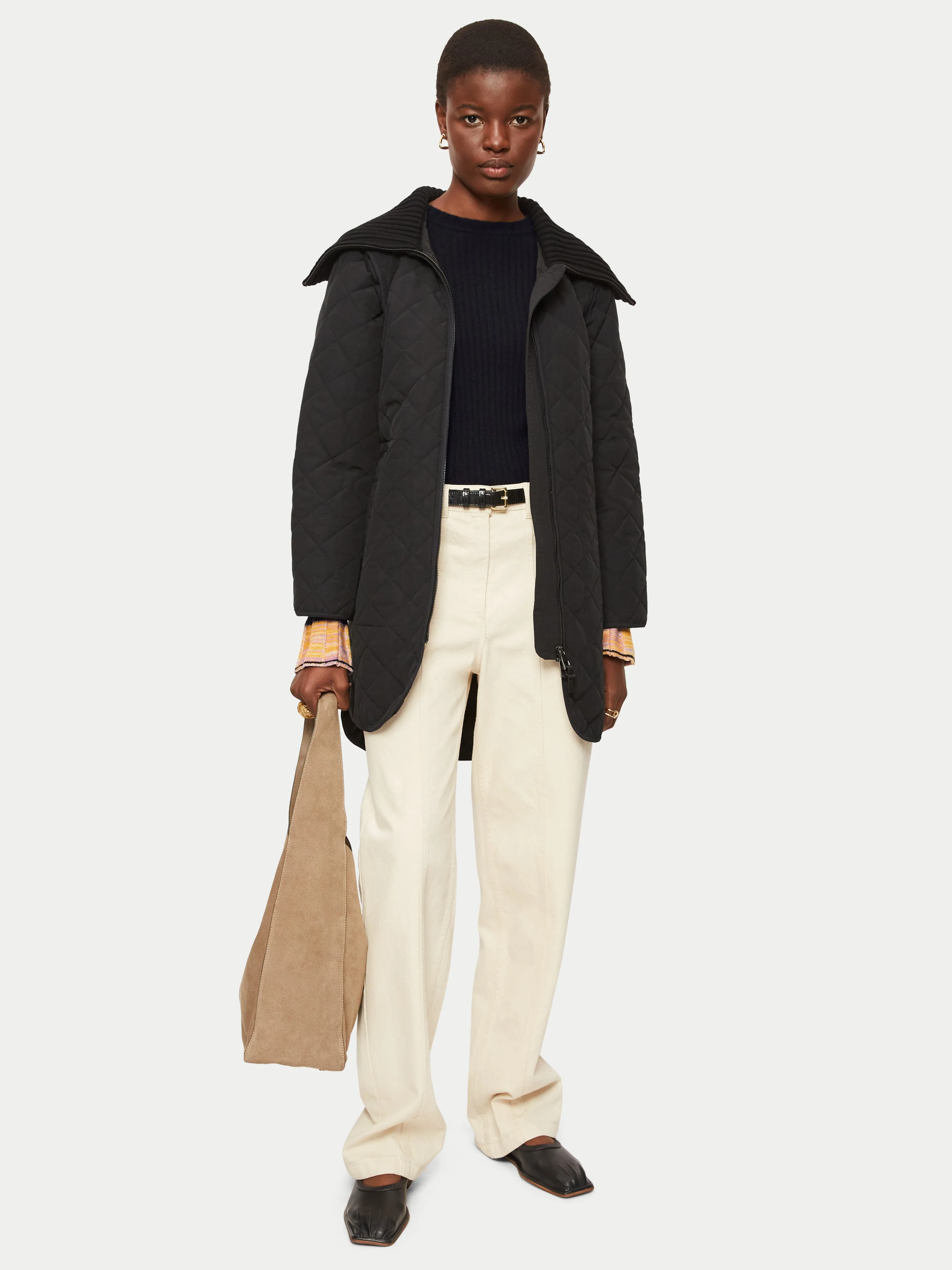 Merino Cashmere Crew Jumper | Black sold by Jigsaw product image thumbnail 3