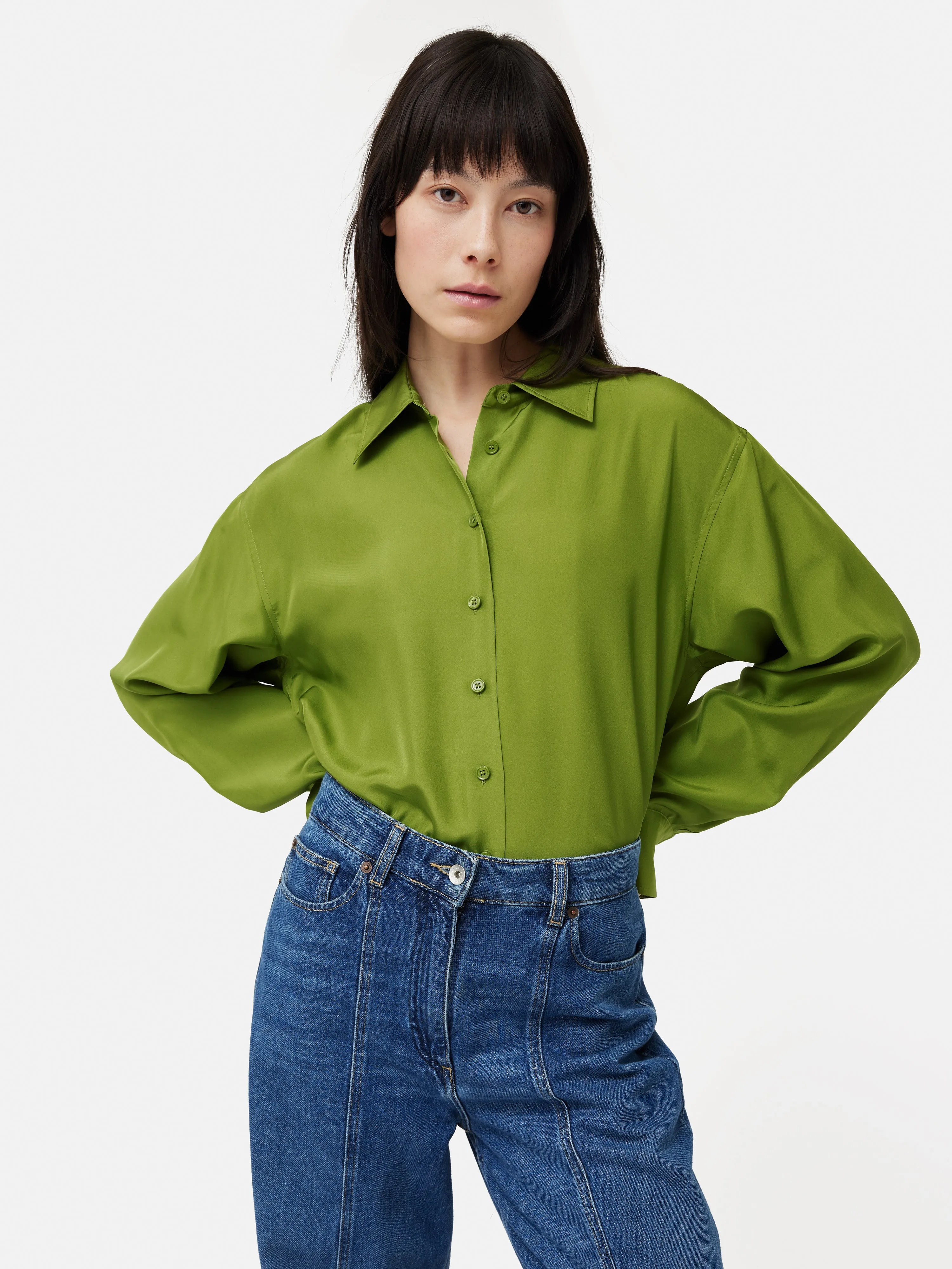 Silk Habotai Relaxed Shirt | Green sold by Jigsaw product image thumbnail 3