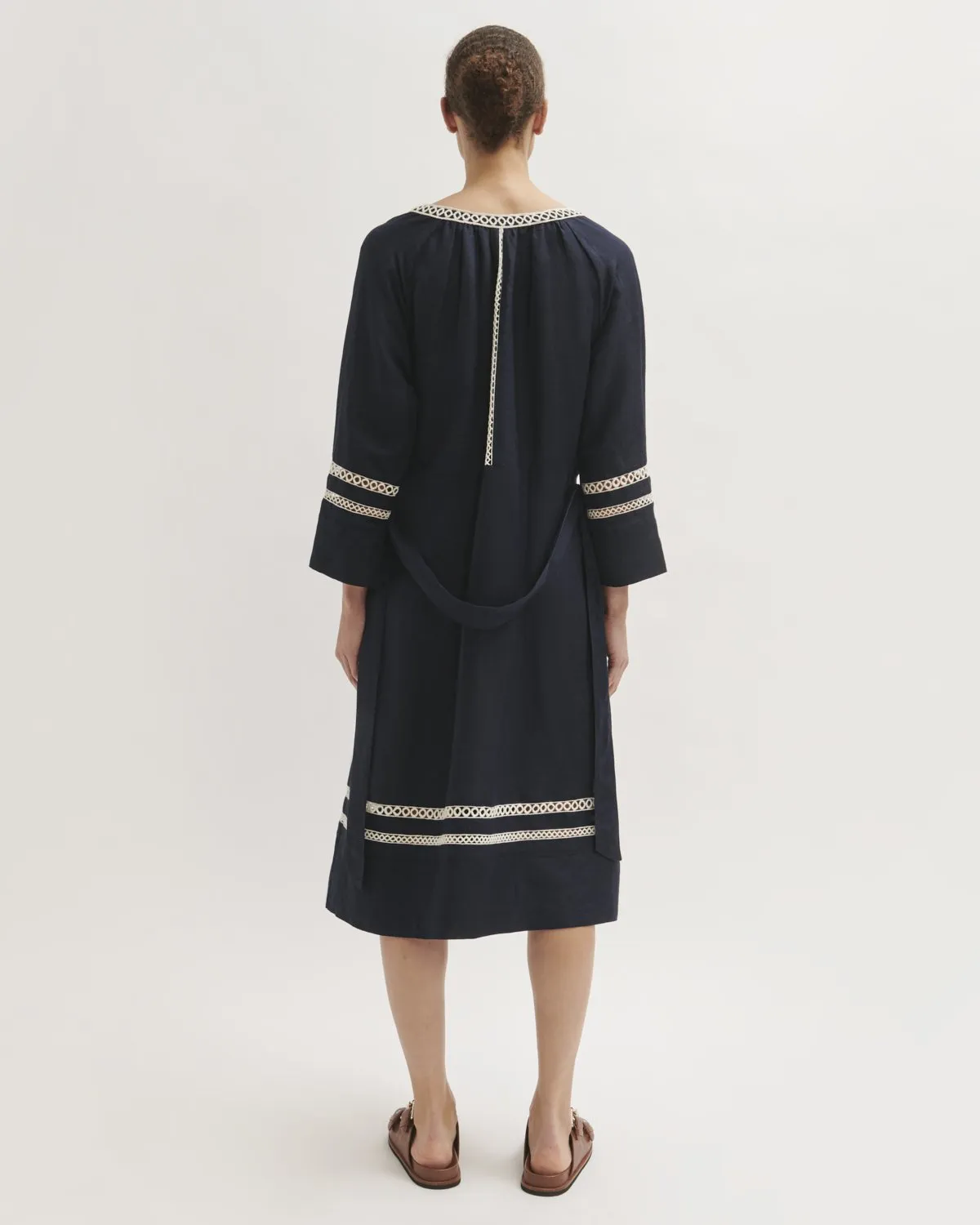 Caya Broderie Linen Blend Dress | Navy sold by Jigsaw product image thumbnail 4