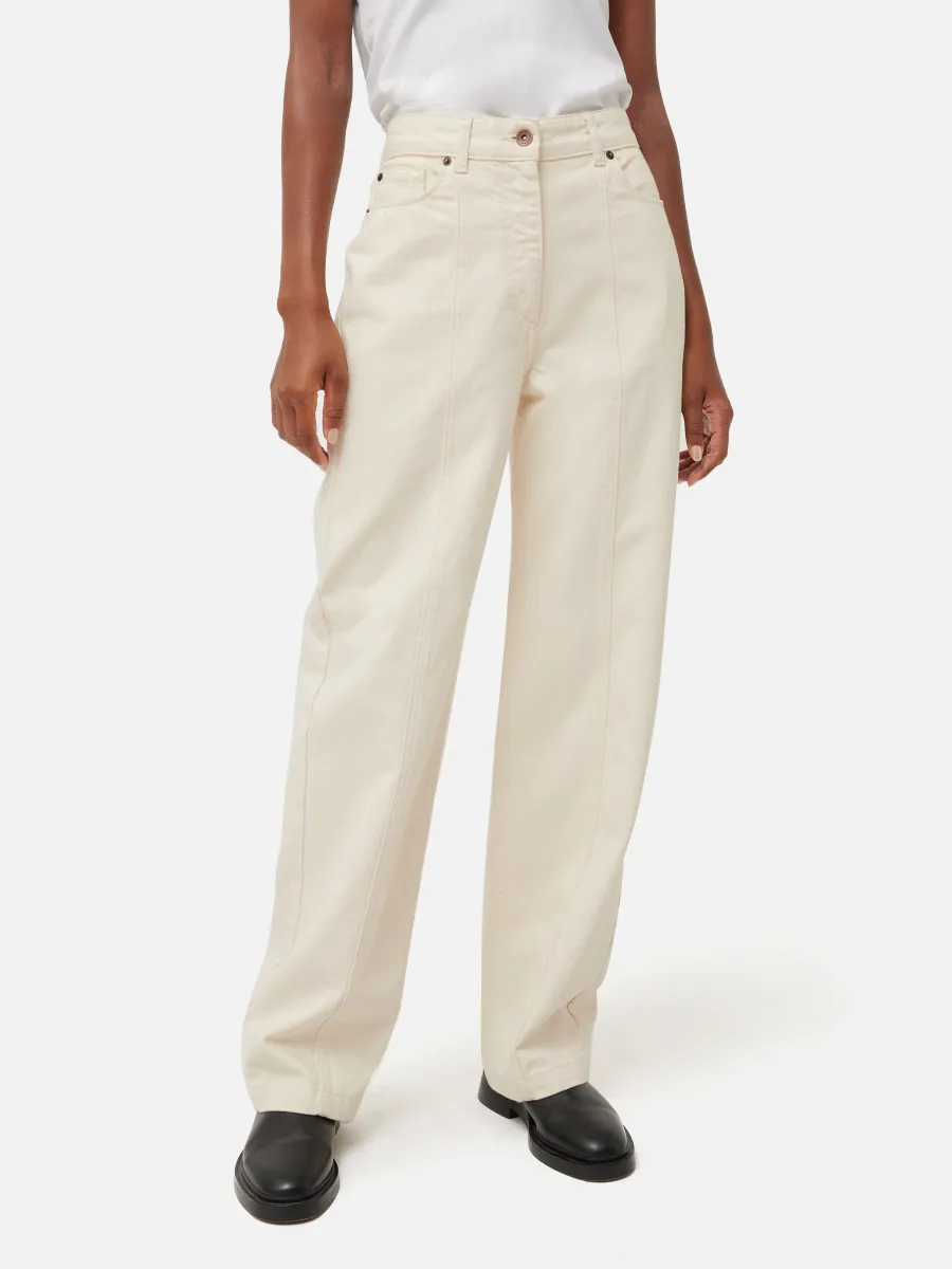 Beck Tailored Jean | Ecru sold by Jigsaw