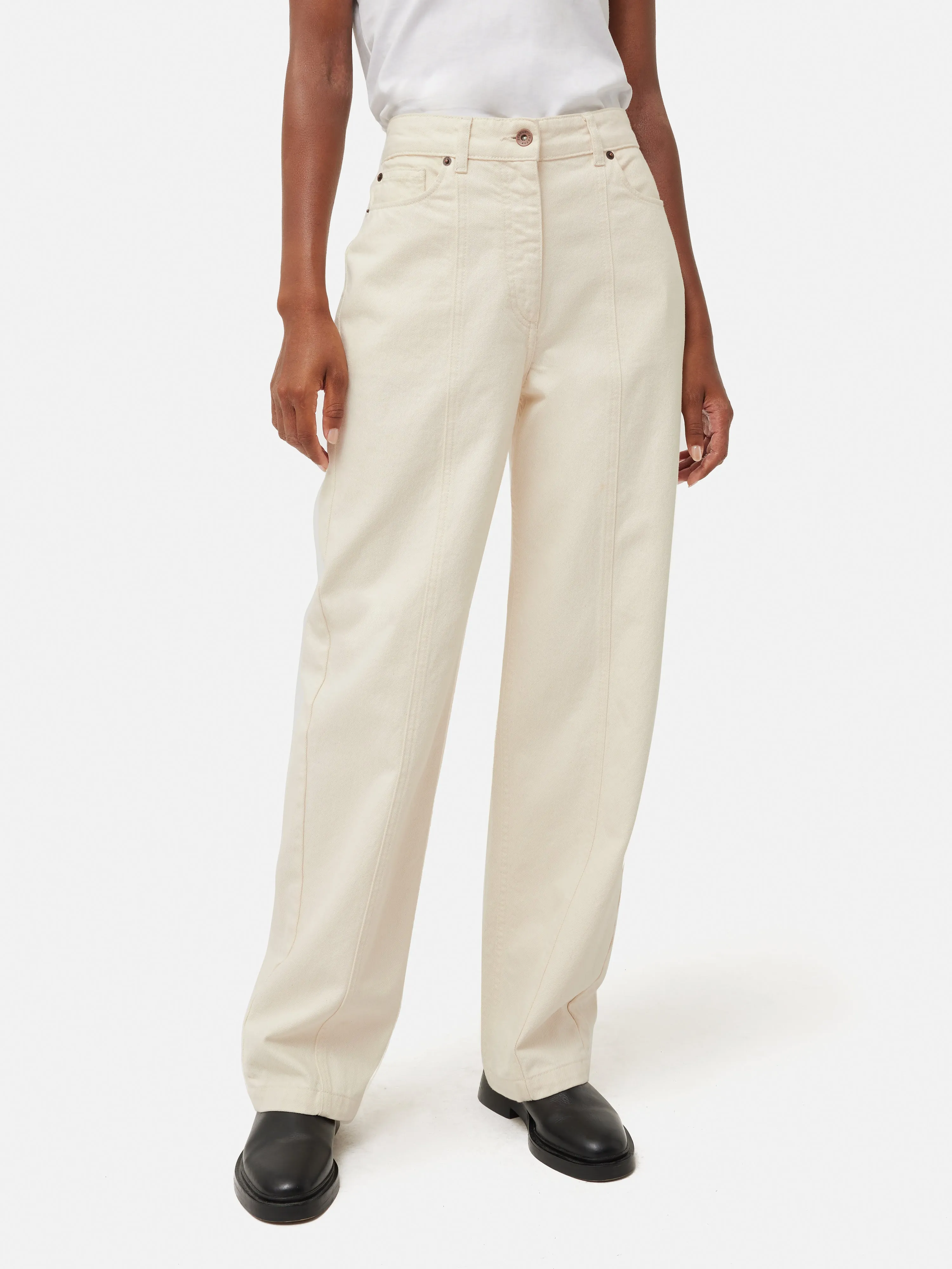 Beck Tailored Jean | Ecru sold by Jigsaw