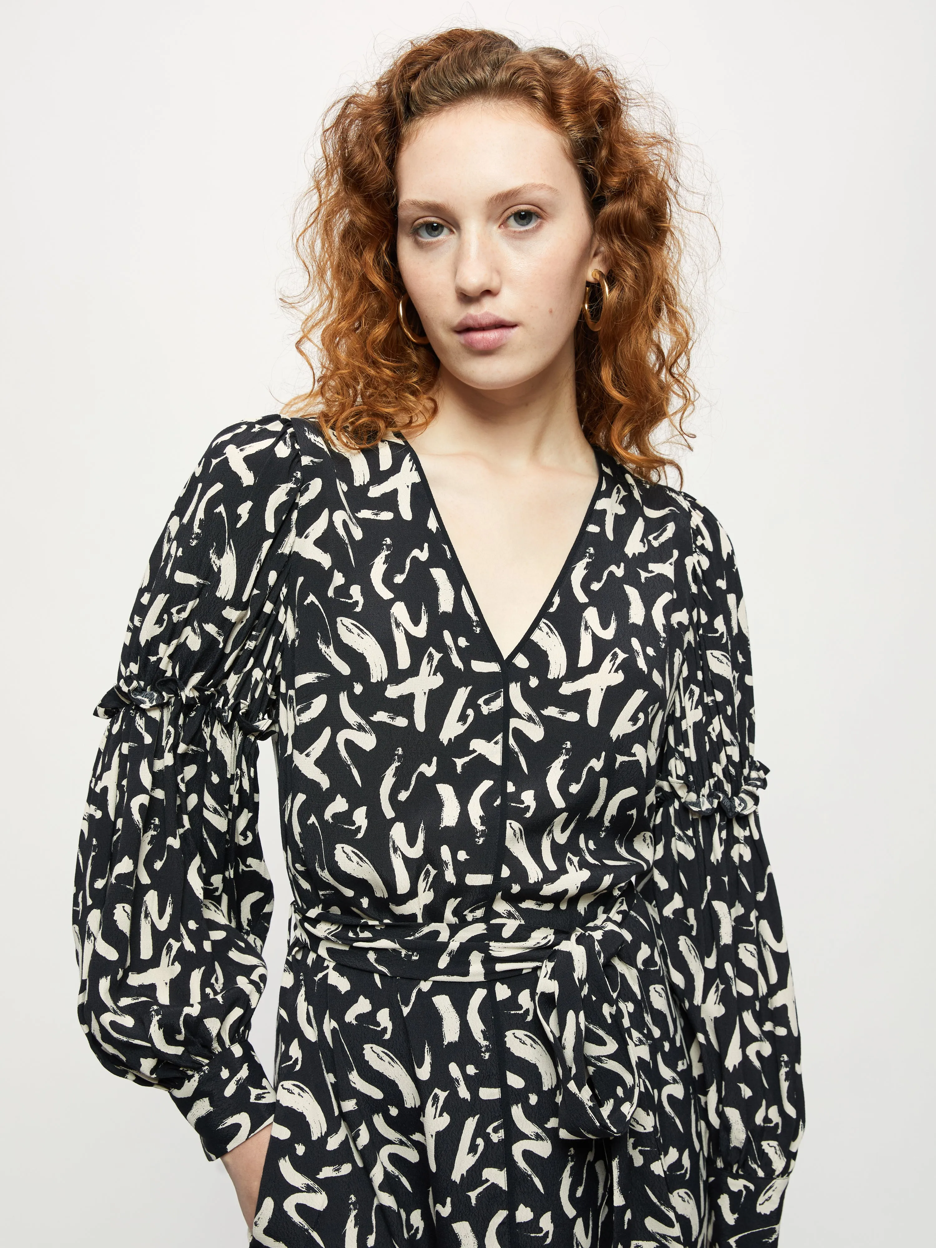Dash Print Short Belted Dress | Black sold by Jigsaw product image thumbnail 2