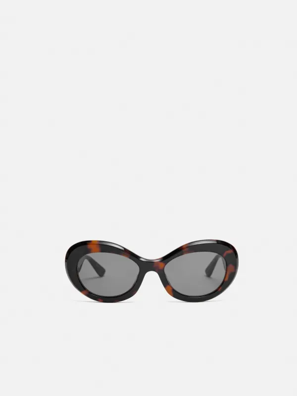 Upton Oval Sunglasses | Tortoiseshell sold by Jigsaw