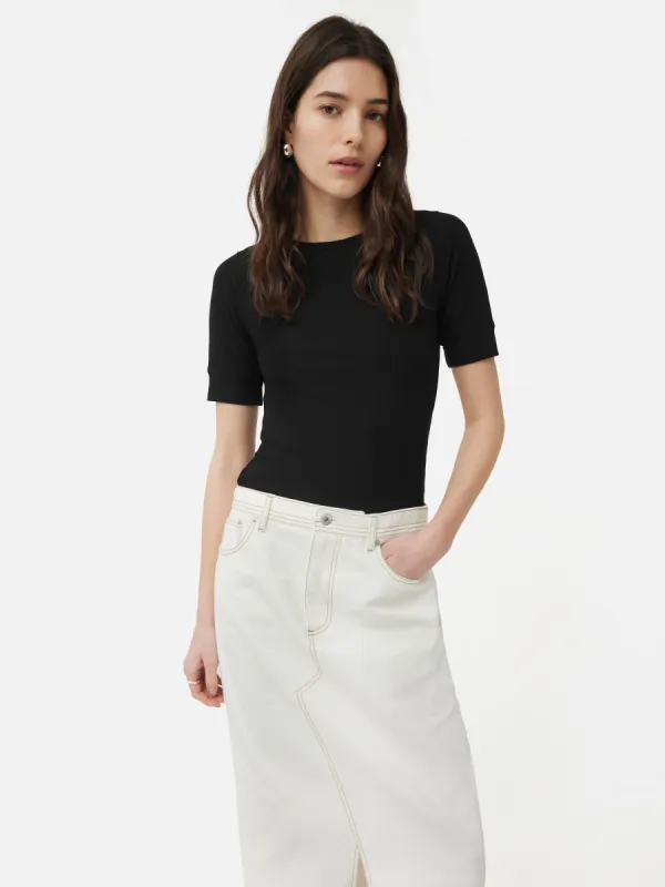 Bovey Crew Neck Tee | Black sold by Jigsaw