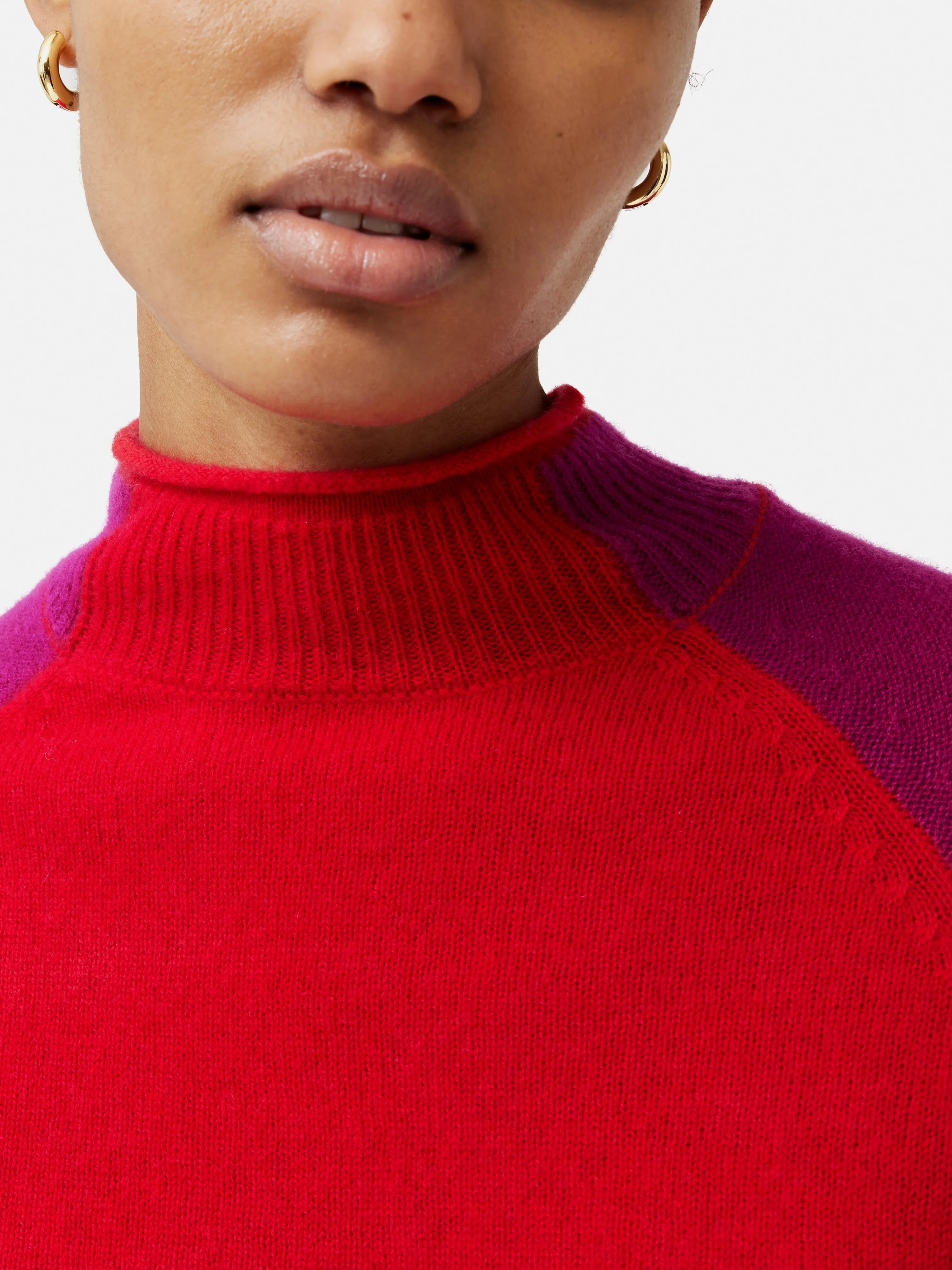 Merino Cashmere Raglan Jumper | Red sold by Jigsaw product image thumbnail 3