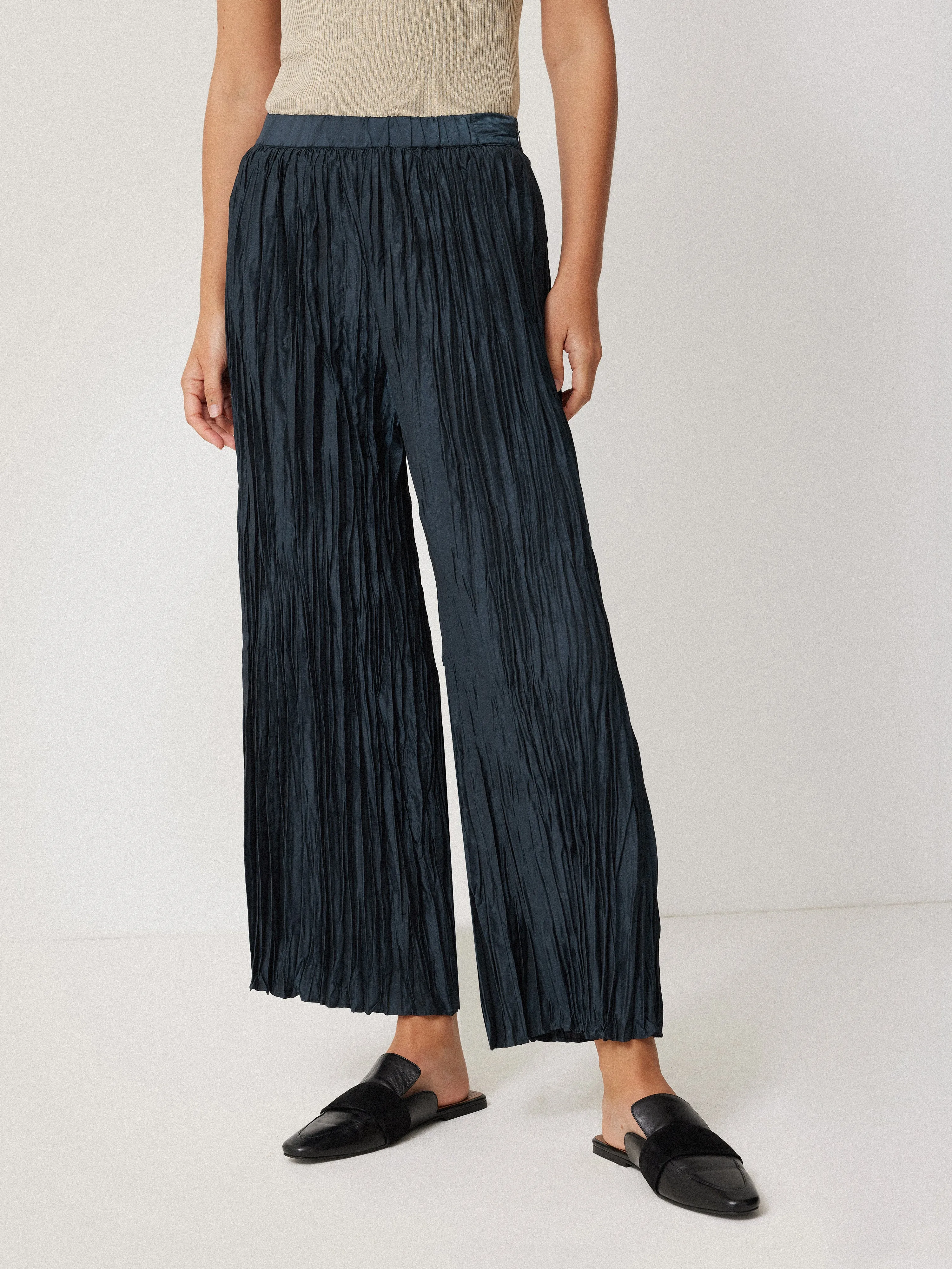 Plisse Trouser | Navy sold by Jigsaw product image thumbnail 2