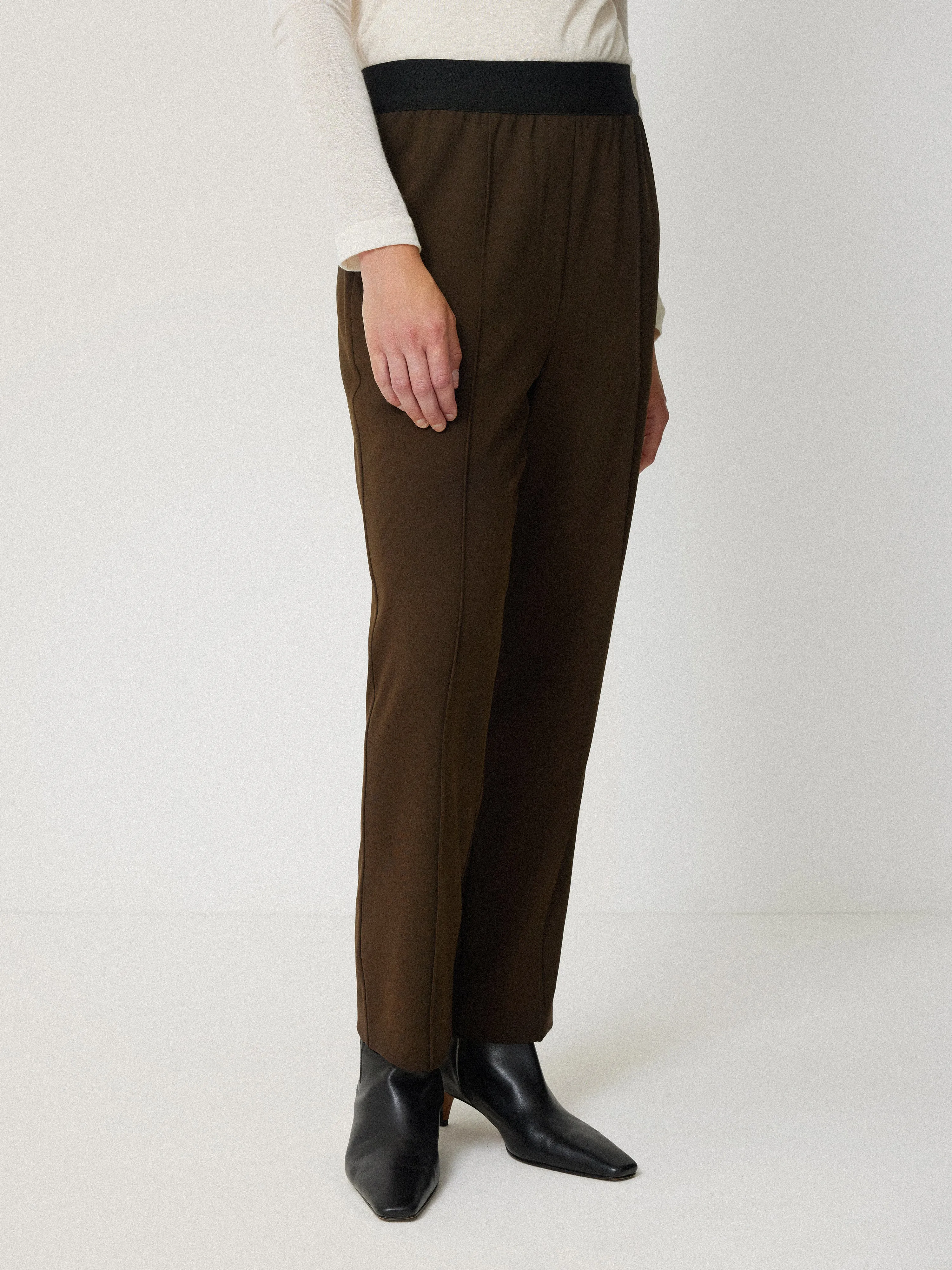 Tailored Smart Jogger | Khaki sold by Jigsaw