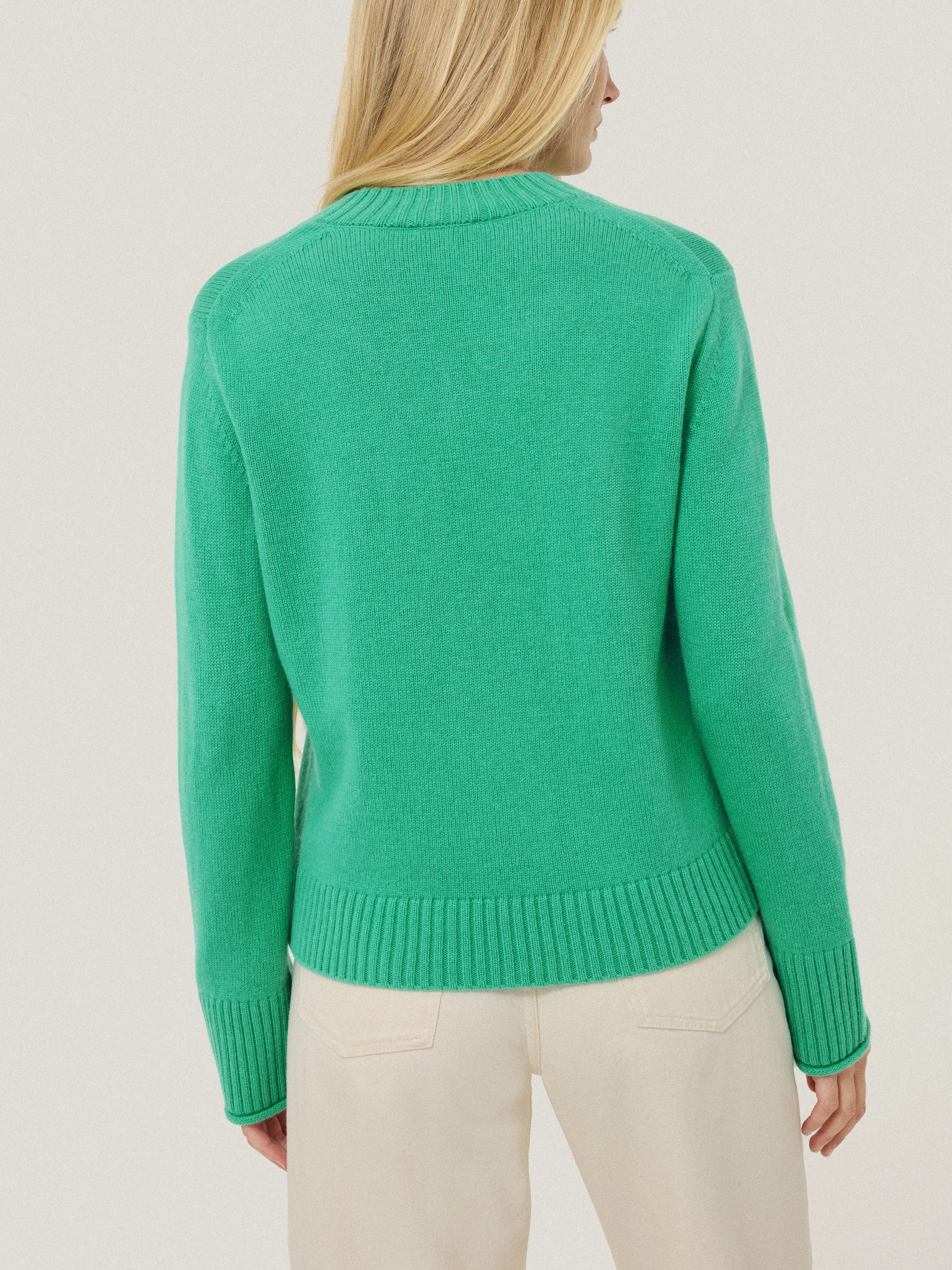Wool Cashmere Blend V Neck | Green sold by Jigsaw product image thumbnail 4