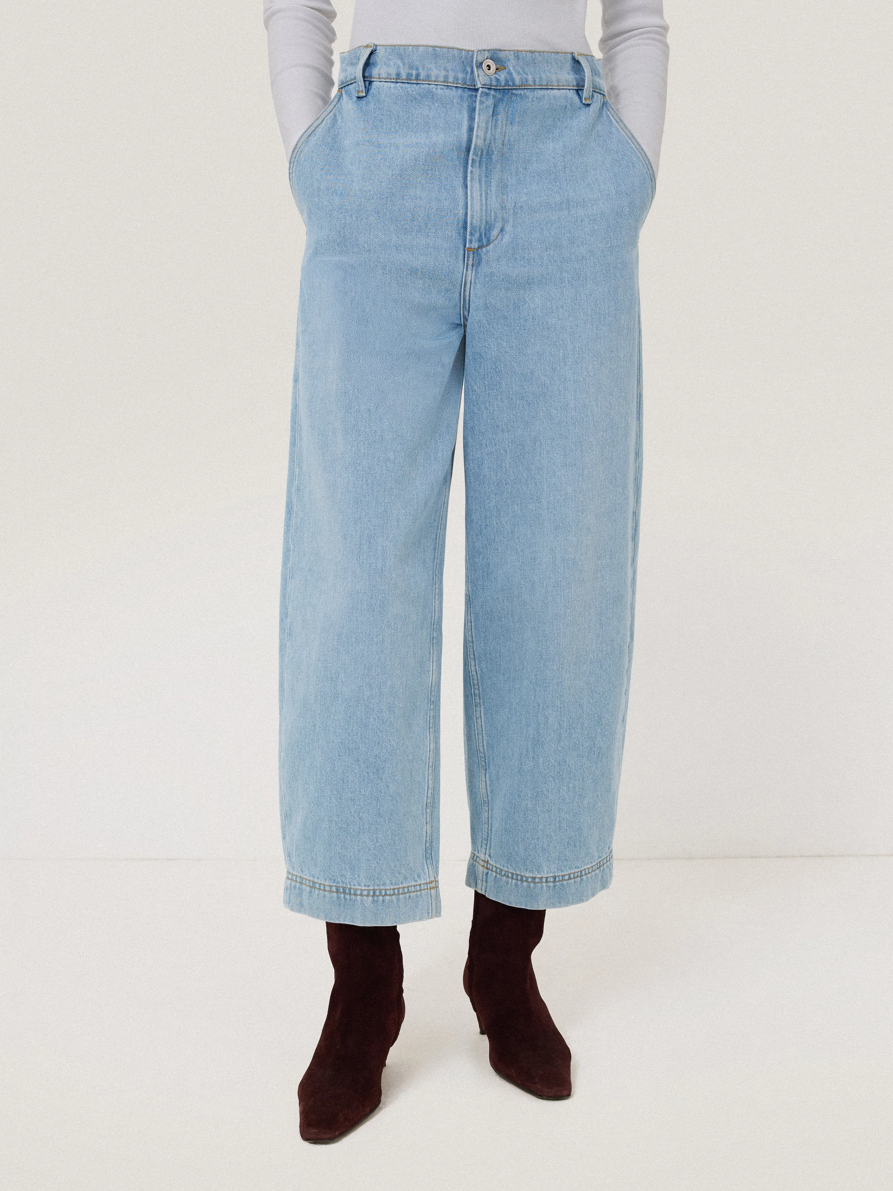 Kensington Barrel Leg Jean | Light Blue Wash sold by Jigsaw