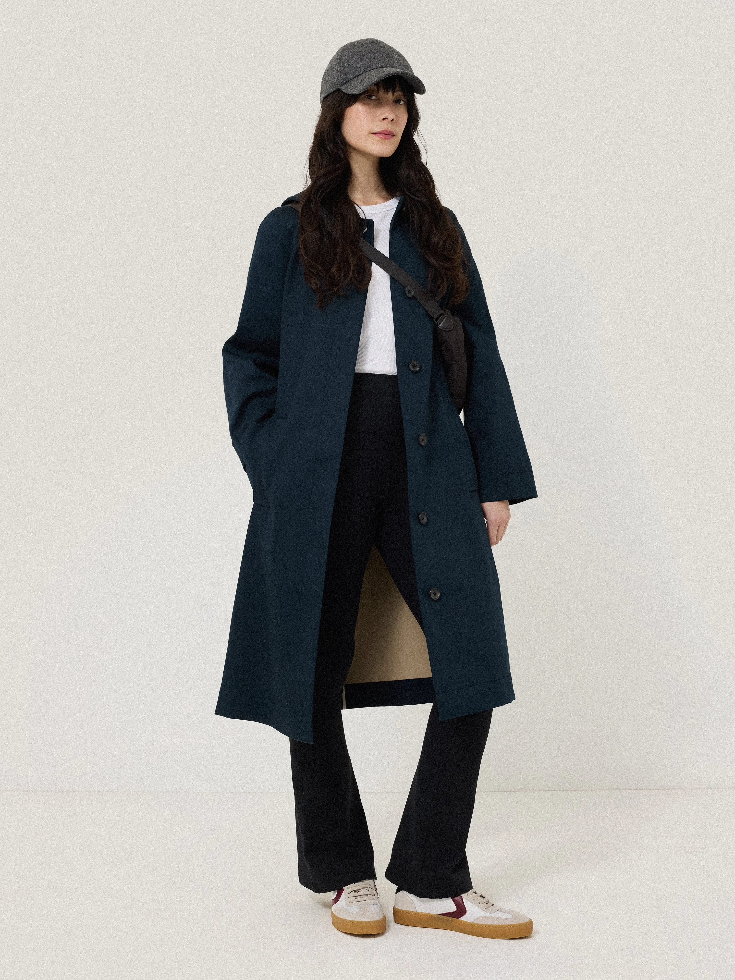 Yoga Pant | Black sold by Jigsaw product image thumbnail 5