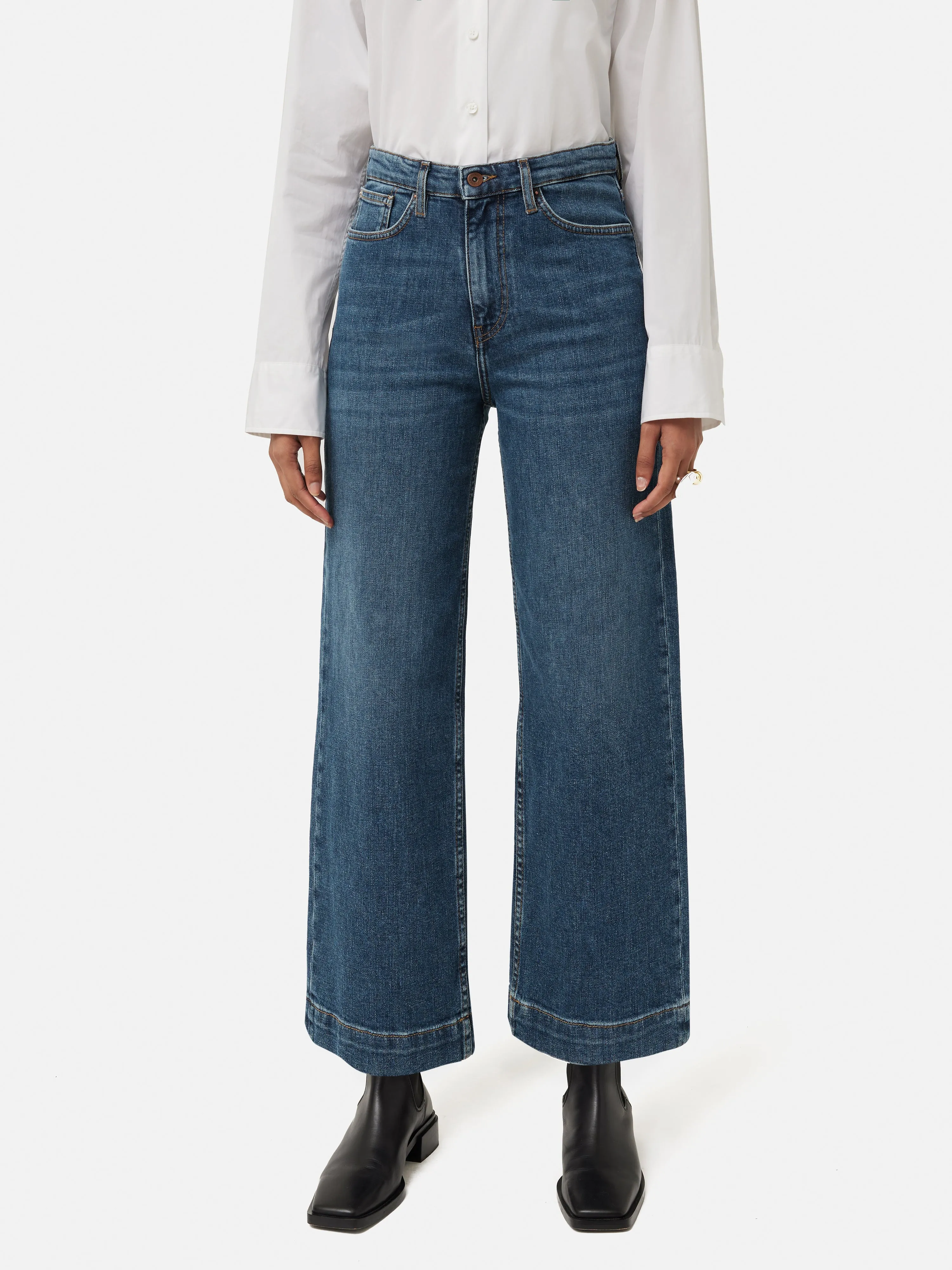 Tyne Wide Leg Cropped Jean | Vintage Mid Blue sold by Jigsaw