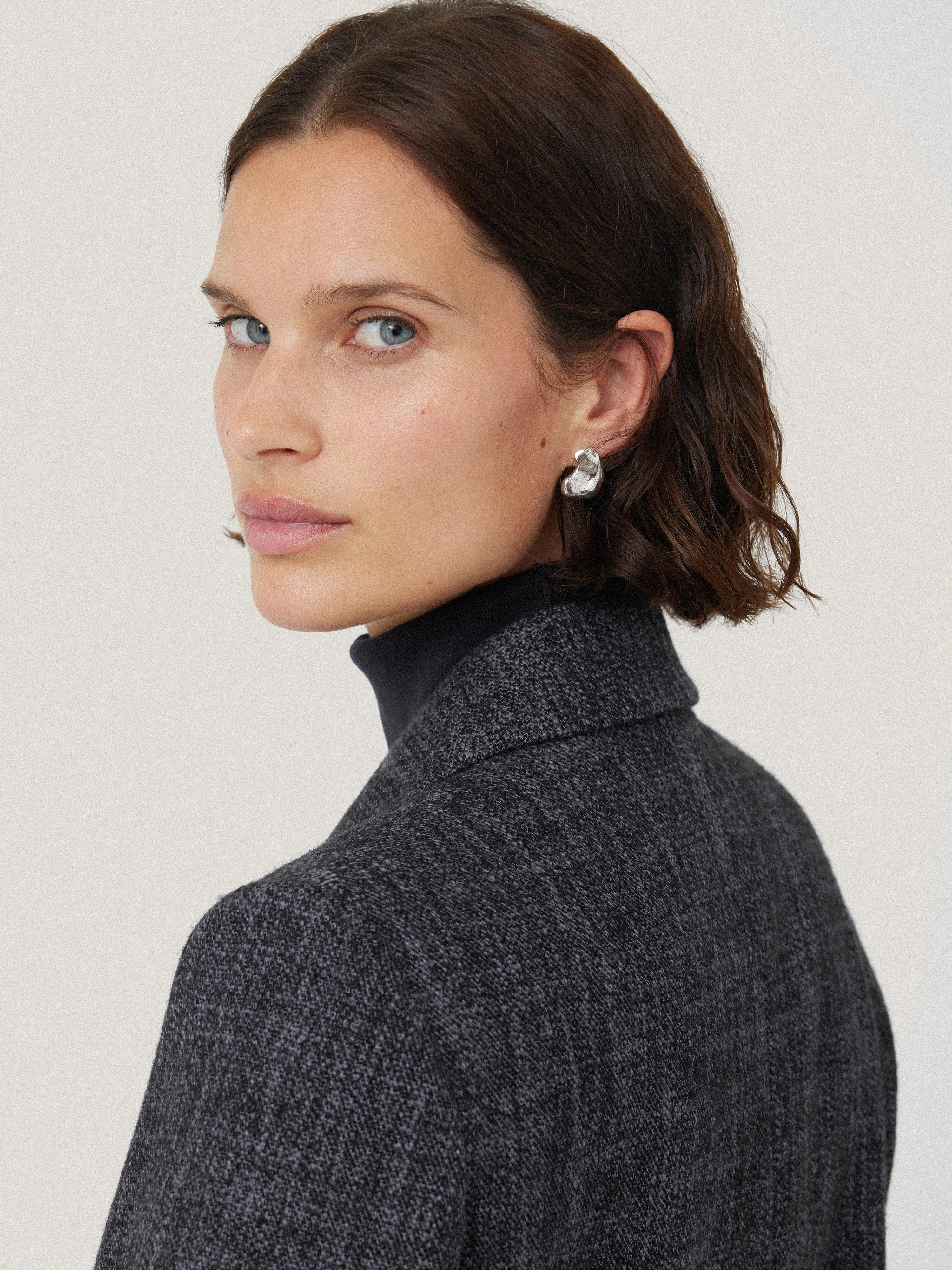 Kelvin Boucle Cropped Jacket | Navy sold by Jigsaw product image thumbnail 2