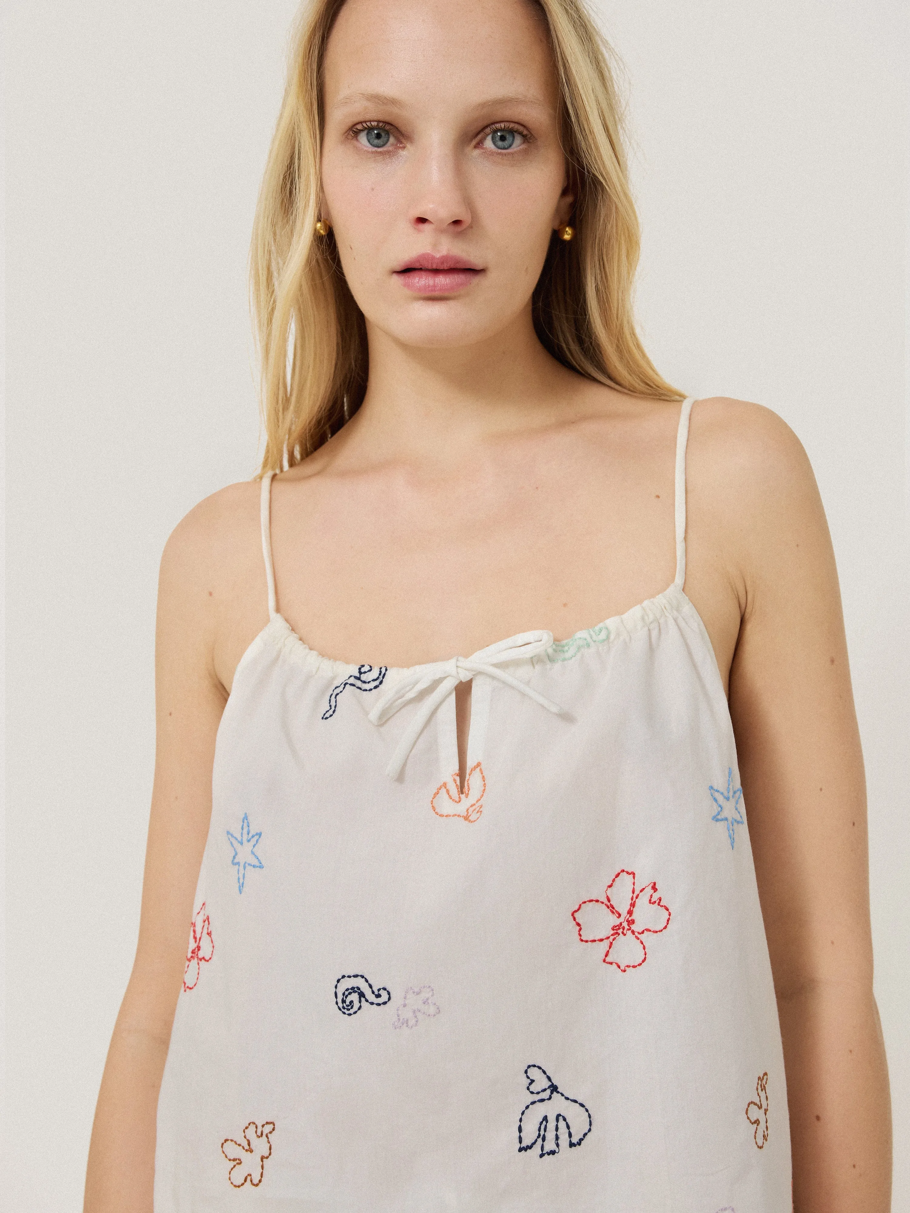 Abstract Kiss Embroidered Pyjama | White sold by Jigsaw product image thumbnail 2