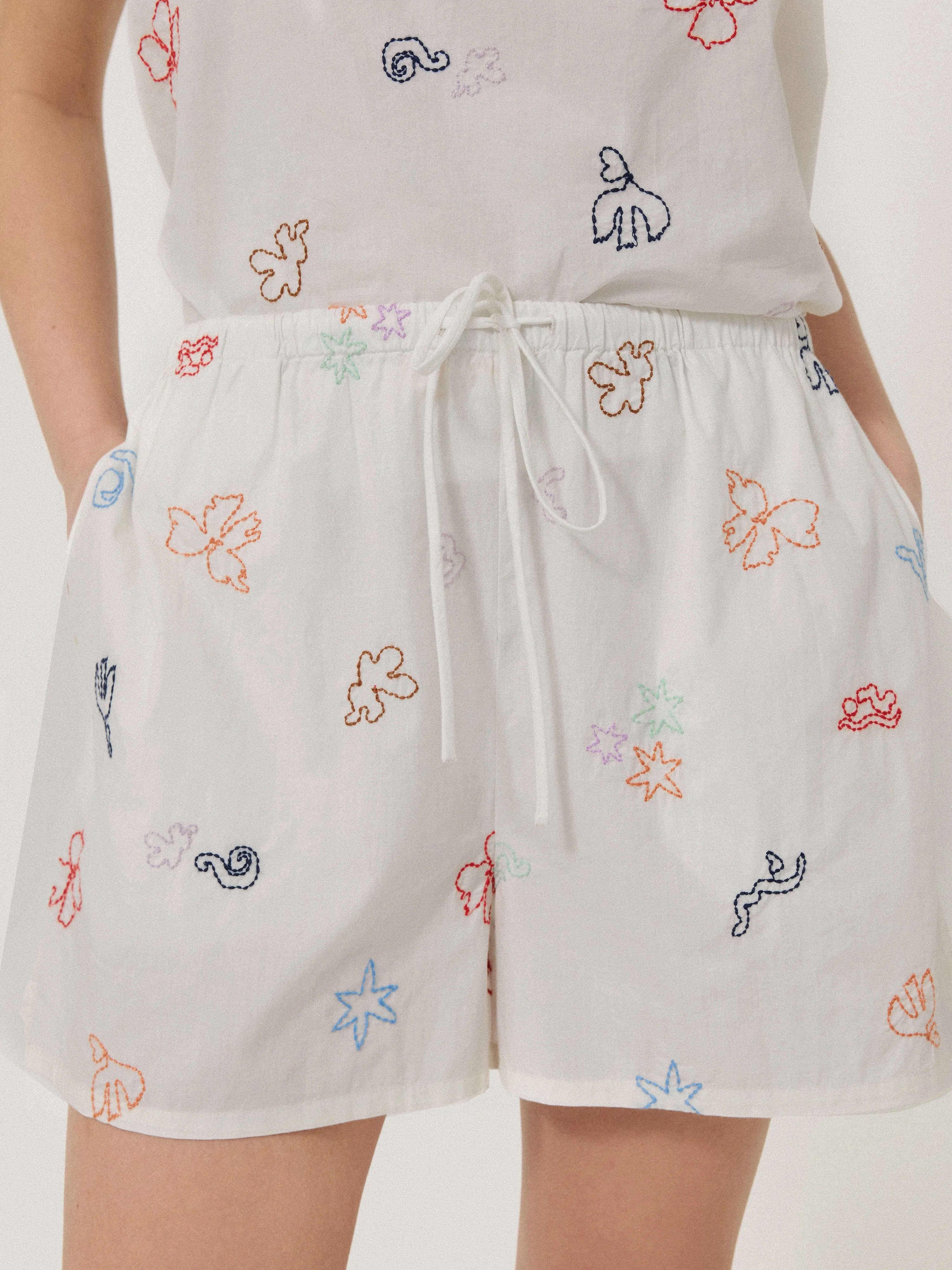 Abstract Kiss Embroidered Pyjama | White sold by Jigsaw product image thumbnail 4