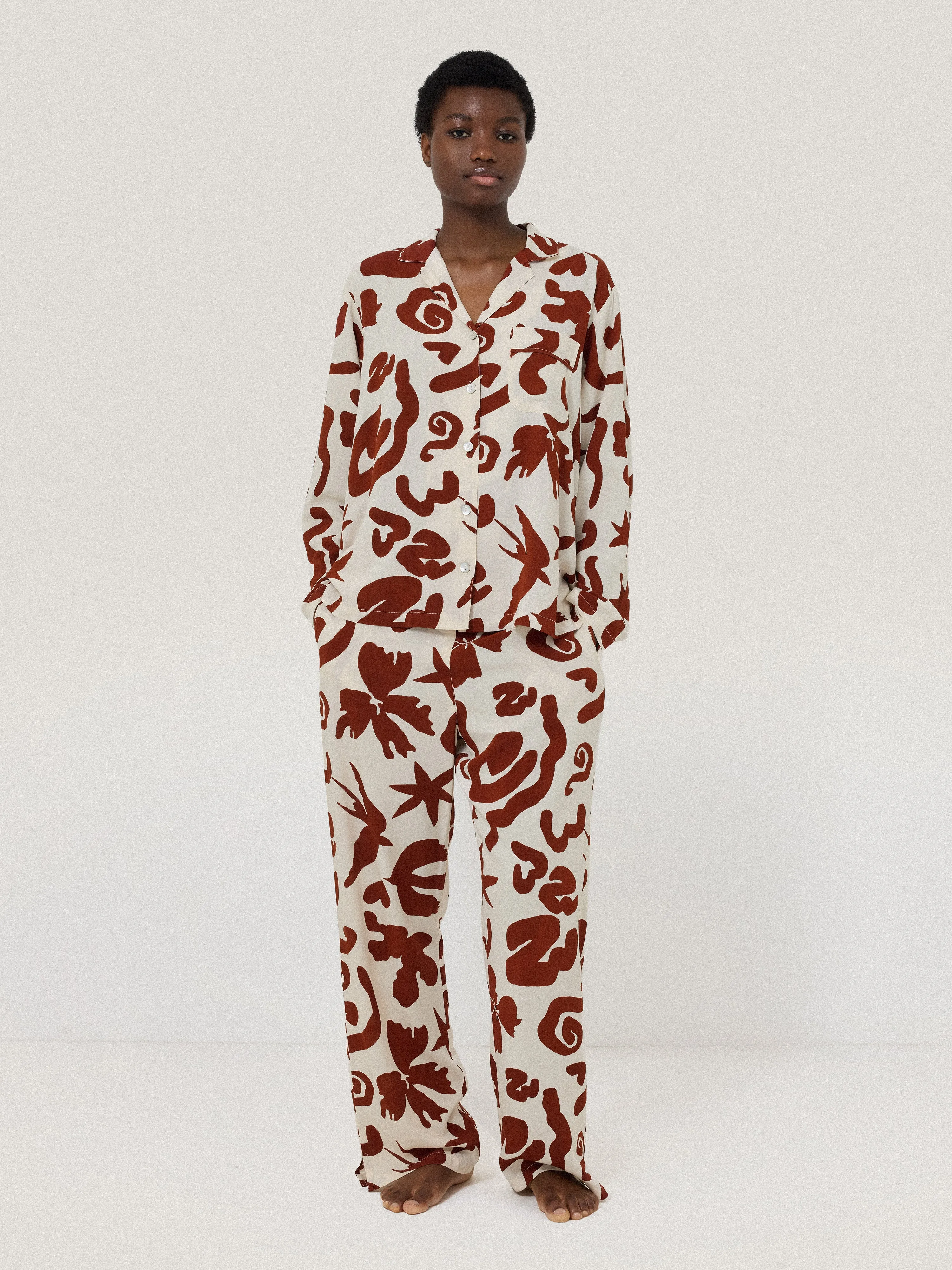 Abstract Kiss Full Length Pyjama | Red sold by Jigsaw