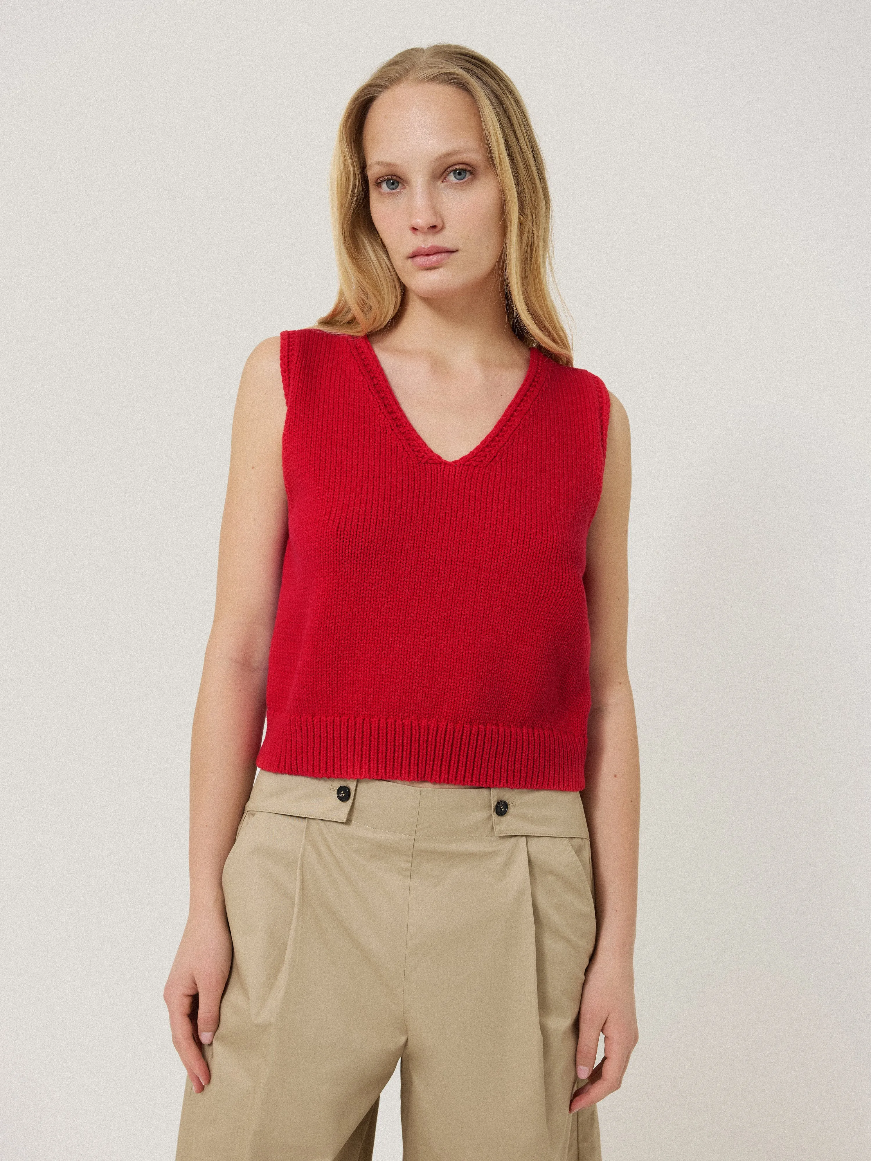 Chunky Cotton Blend V Tank | Red sold by Jigsaw