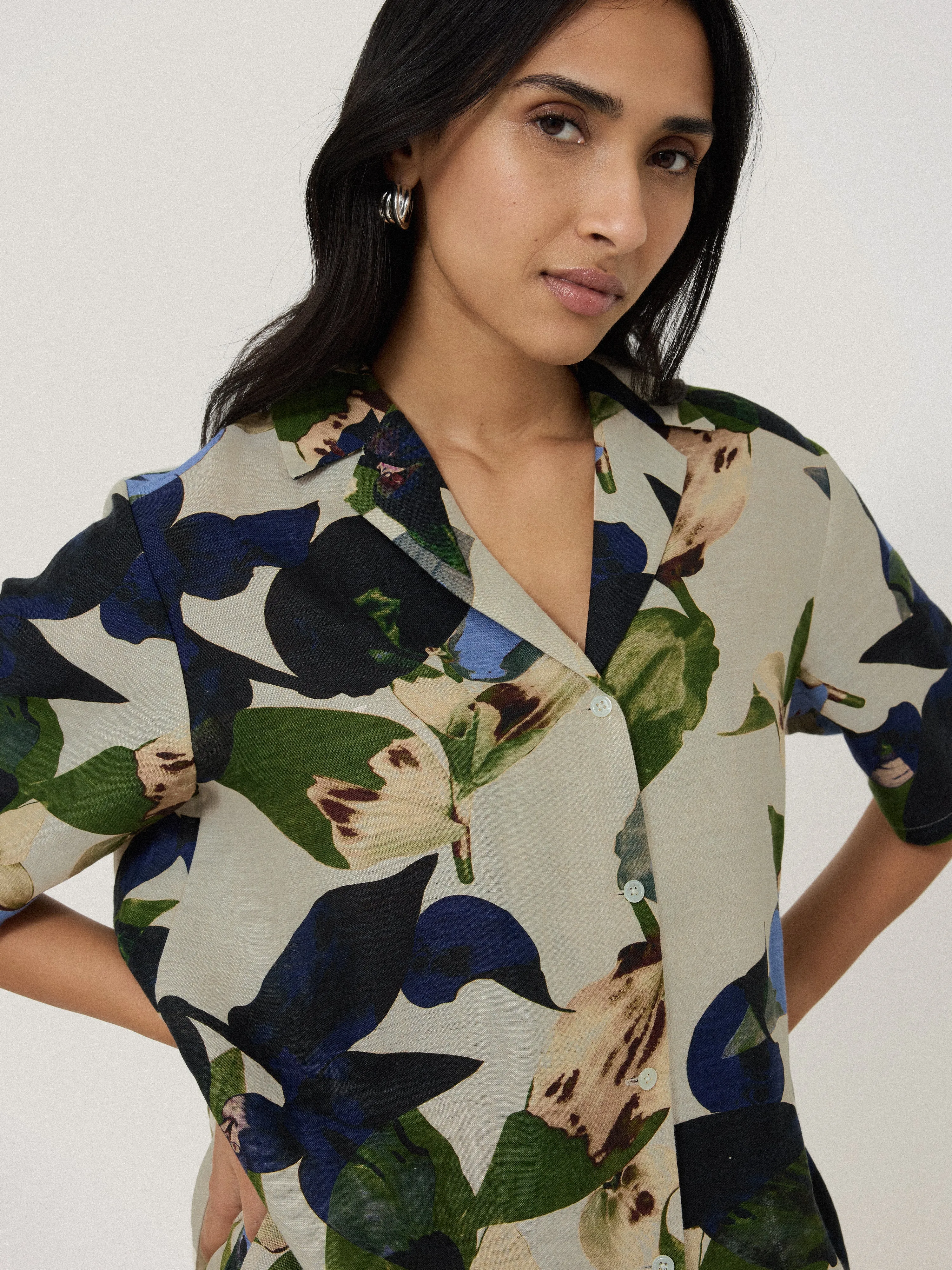 Future Botanic Linen Shirt | Neutral sold by Jigsaw product image thumbnail 2