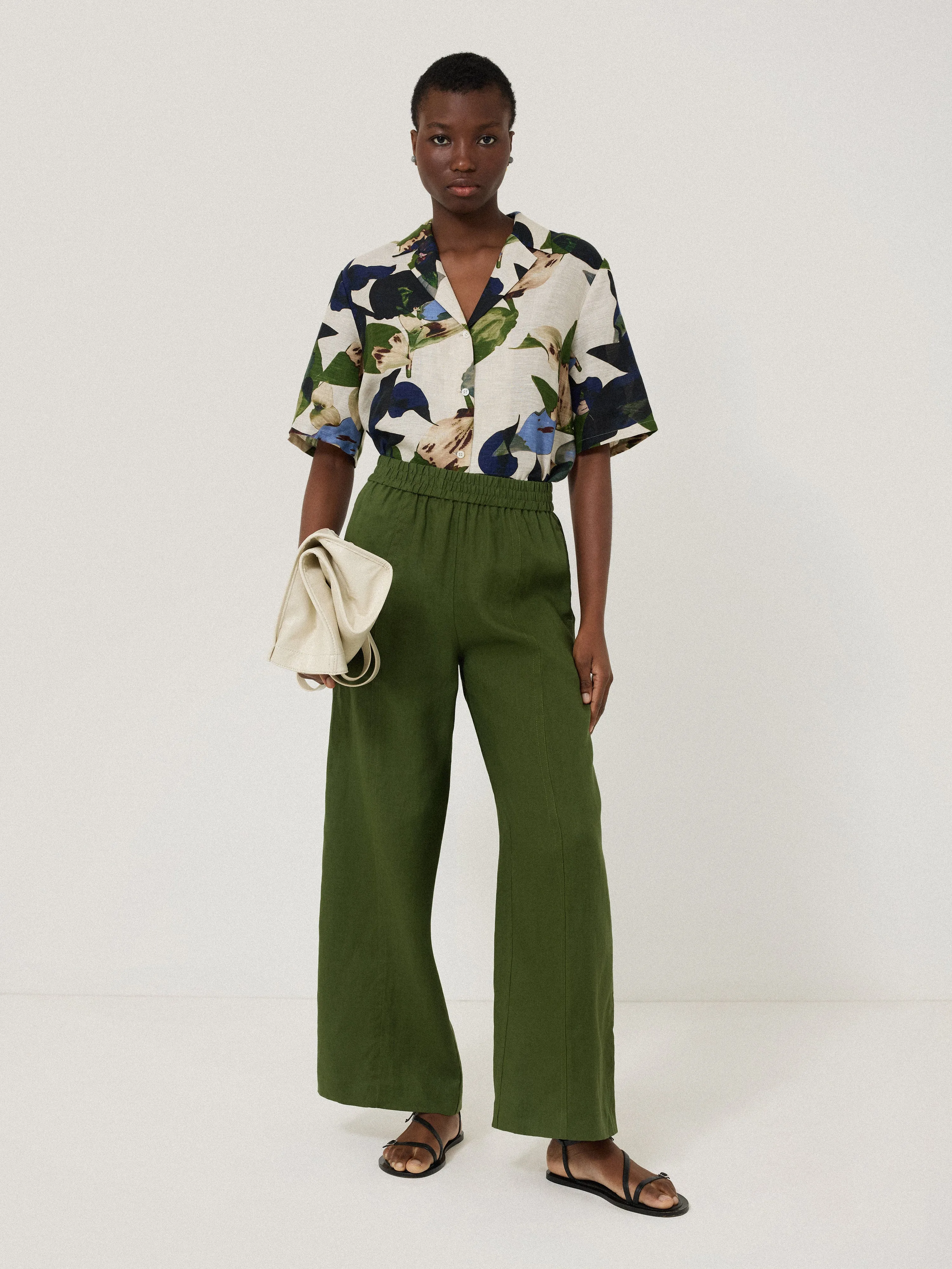 Linen Wide Leg Trouser | Green sold by Jigsaw product image thumbnail 3