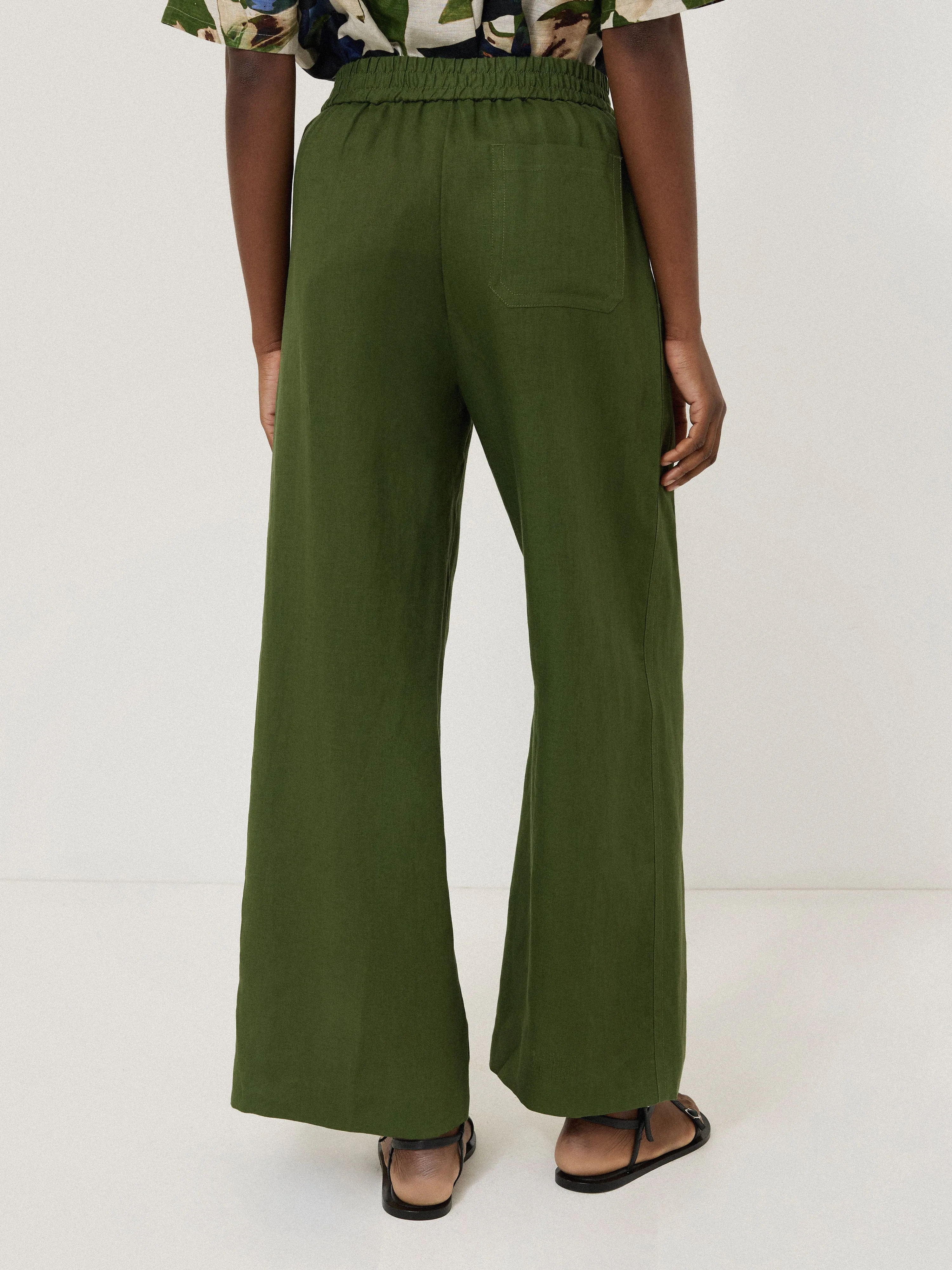 Linen Wide Leg Trouser | Green sold by Jigsaw product image thumbnail 4